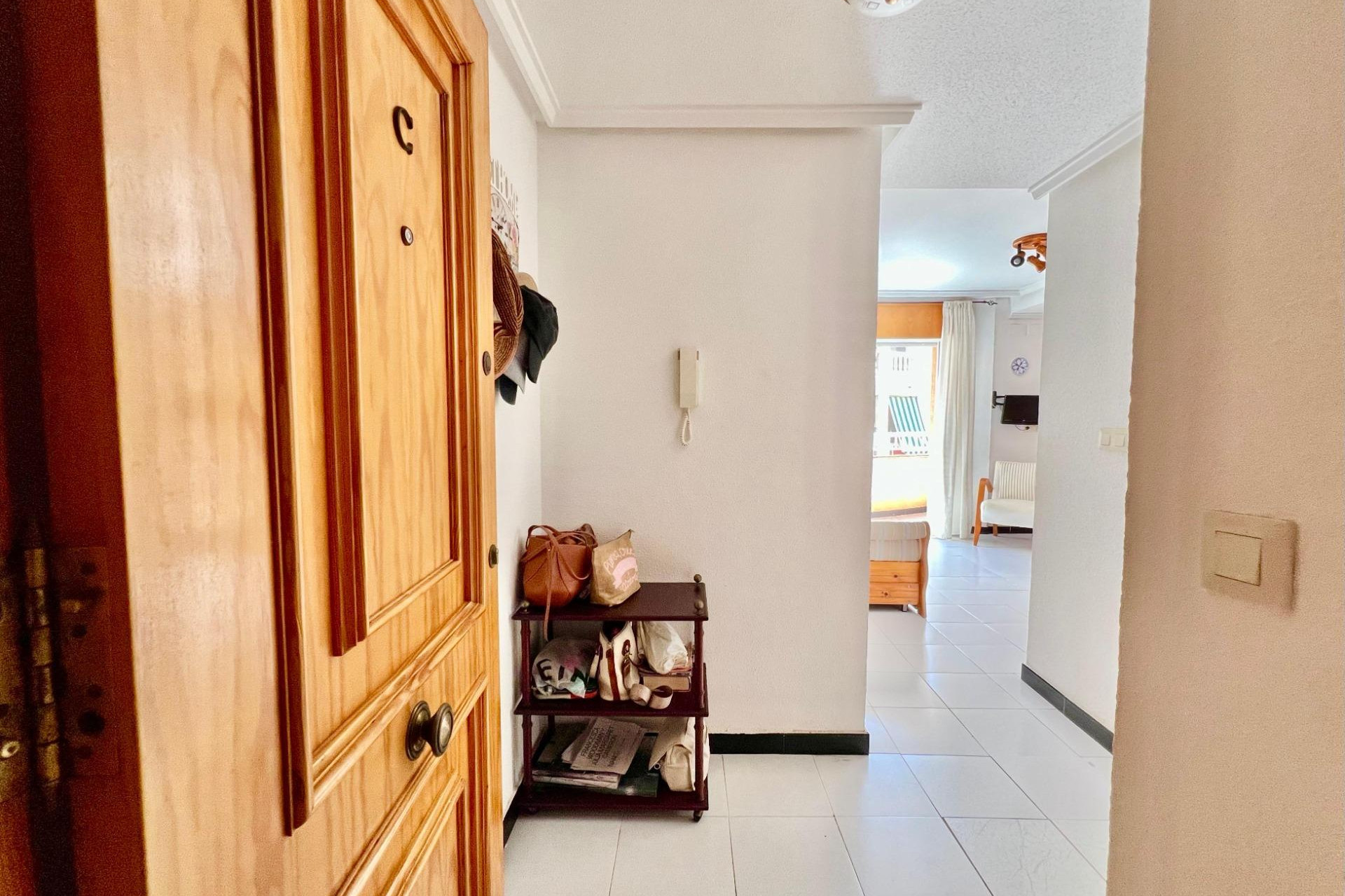 Reventa - Apartamento / piso - Torrevieja - Habaneras