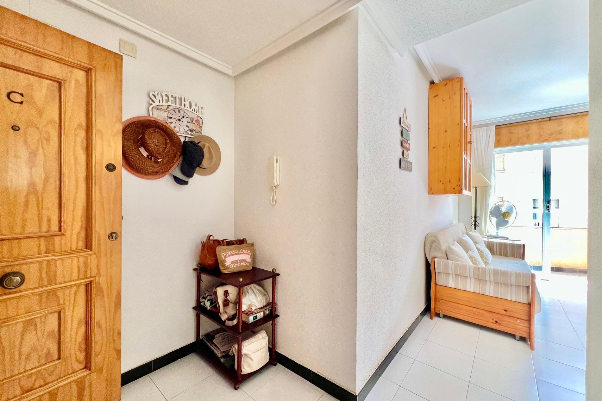 Reventa - Apartamento / piso - Torrevieja - Habaneras