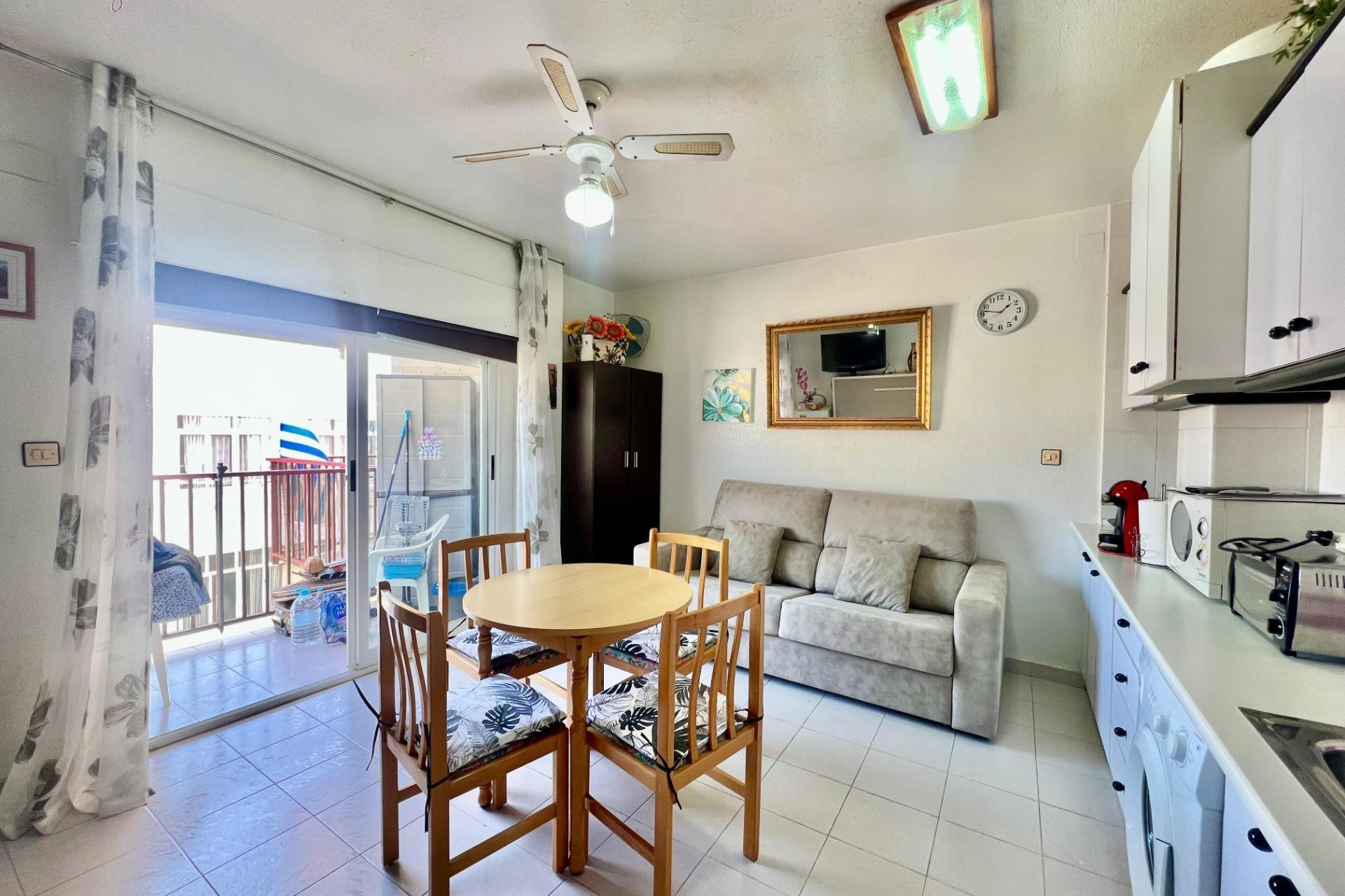 Reventa - Apartamento / piso - Torrevieja - Habaneras