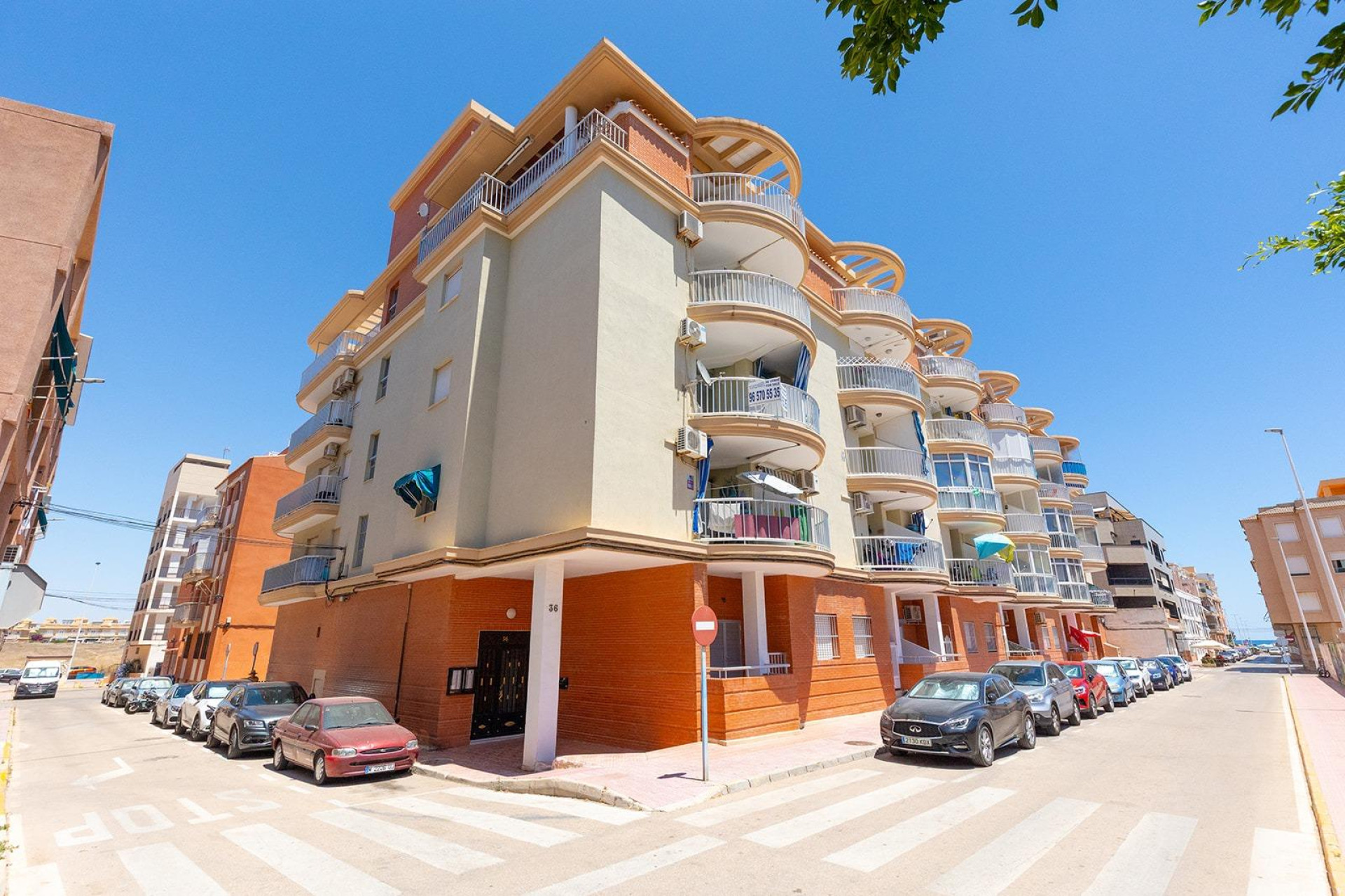Reventa - Apartamento / piso - Torrevieja - La Mata pueblo