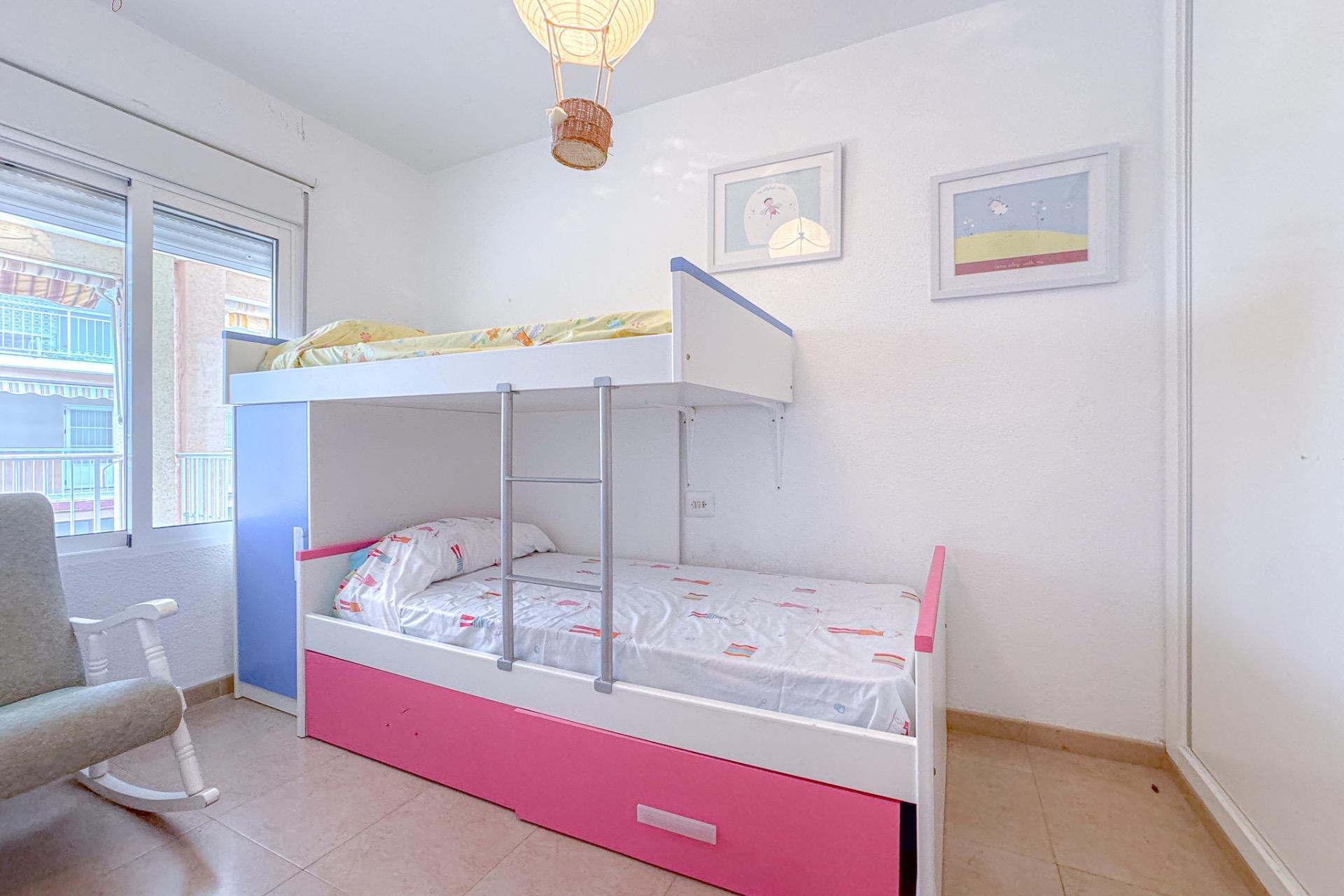 Reventa - Apartamento / piso - Torrevieja - La Mata pueblo