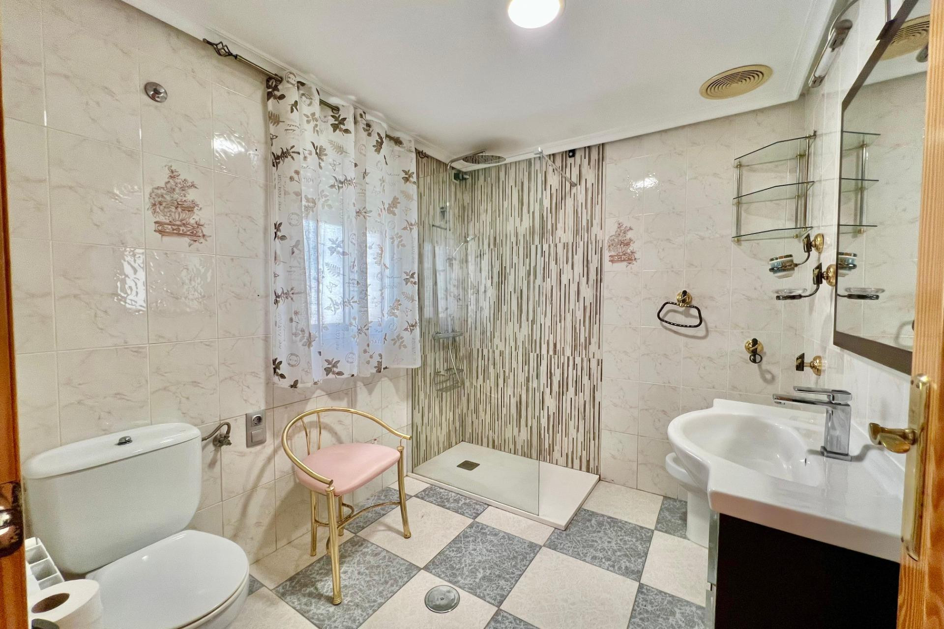 Reventa - Apartamento / piso - Torrevieja - La Mata pueblo