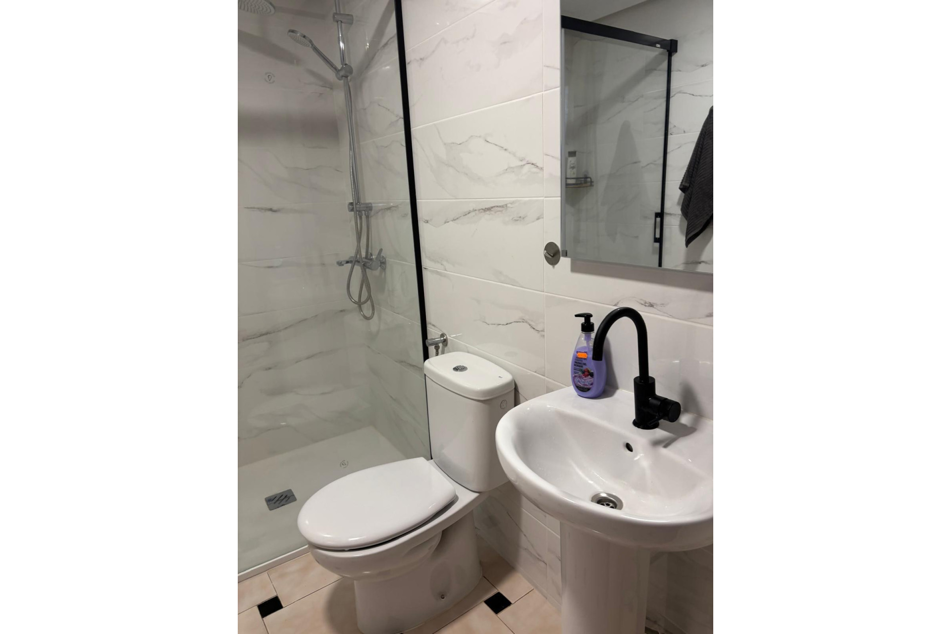 Reventa - Apartamento / piso - Torrevieja - La Mata pueblo