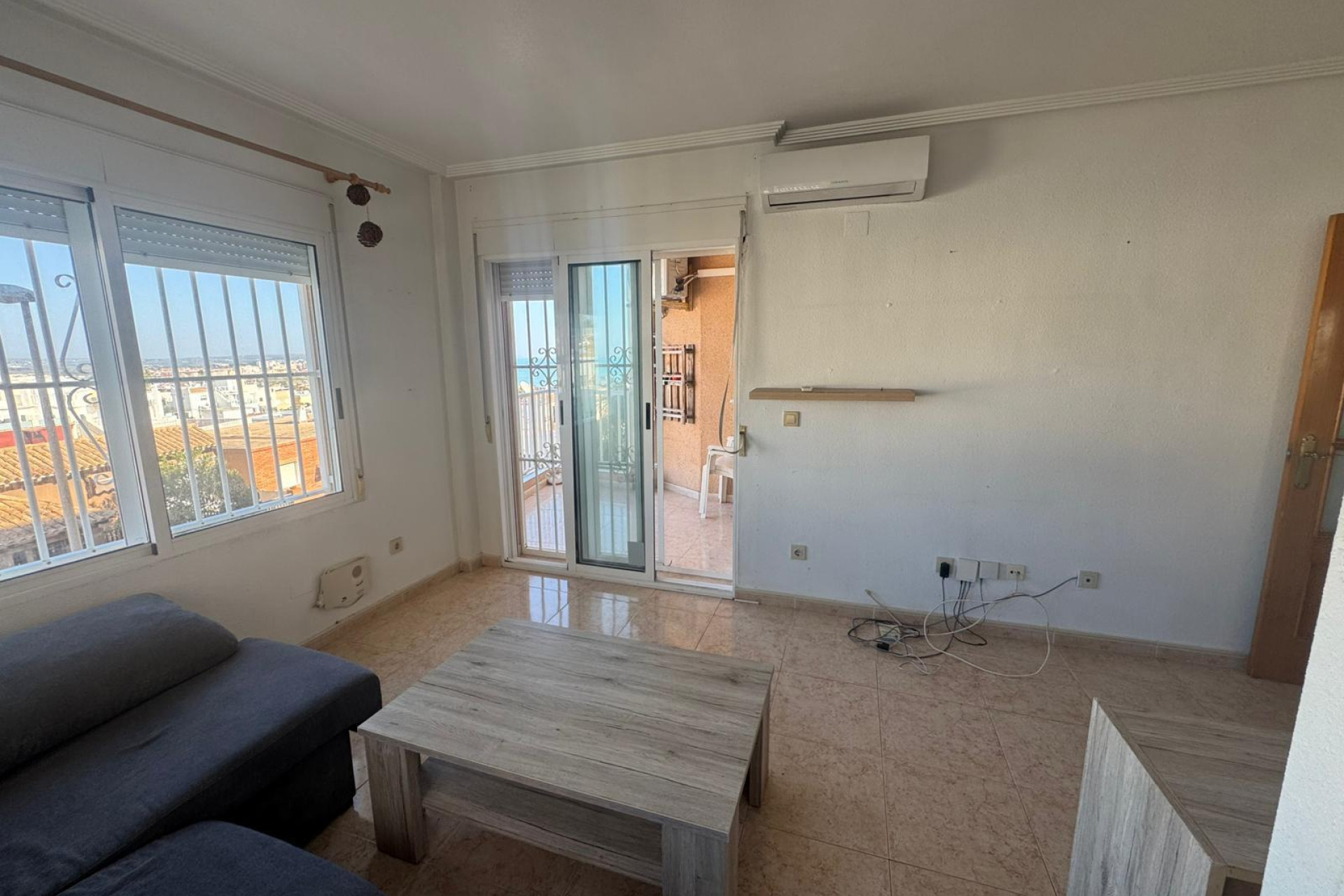 Reventa - Apartamento / piso - Torrevieja - La Mata