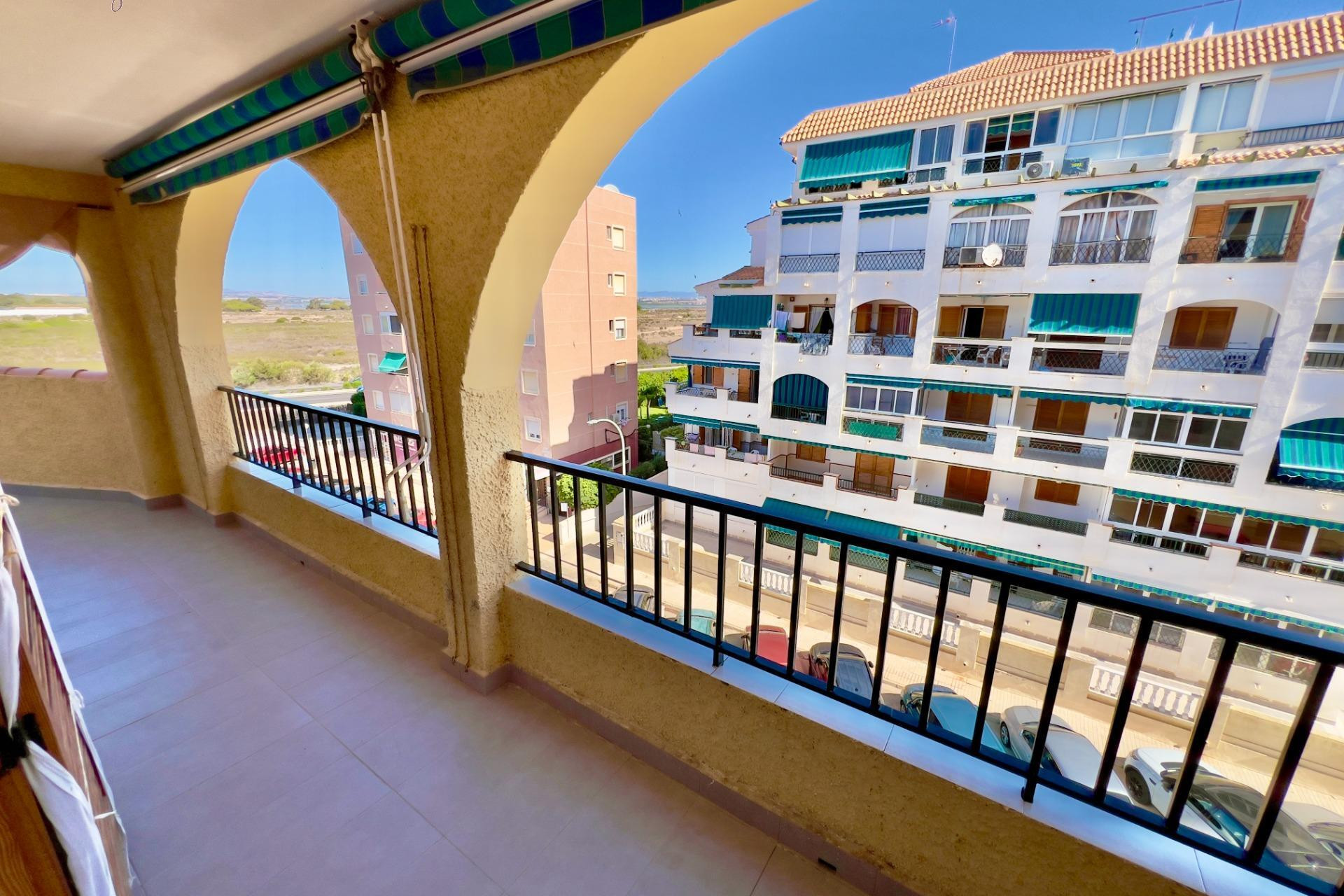 Reventa - Apartamento / piso - Torrevieja - La Mata