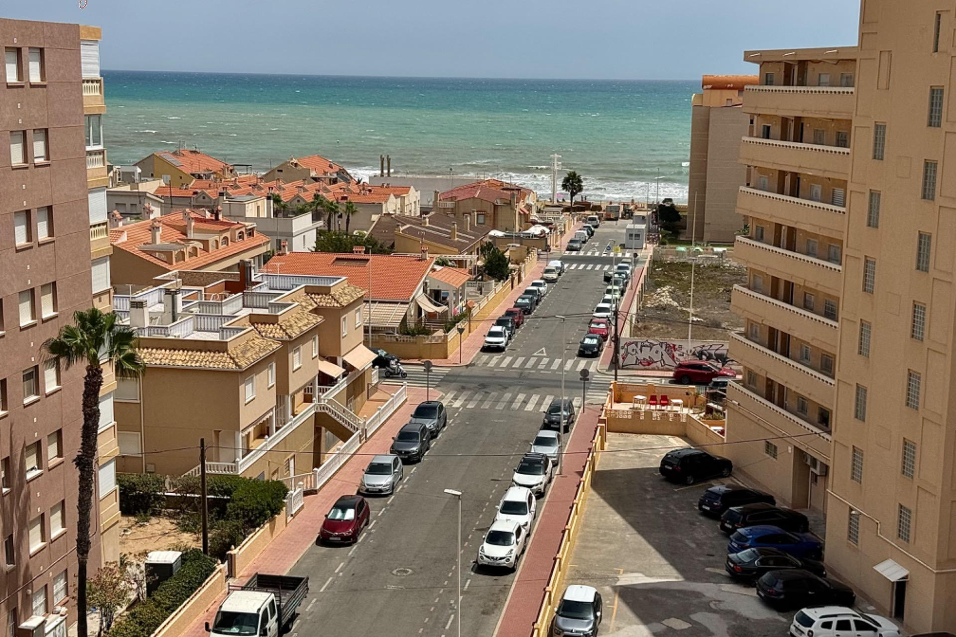 Reventa - Apartamento / piso - Torrevieja - La Mata