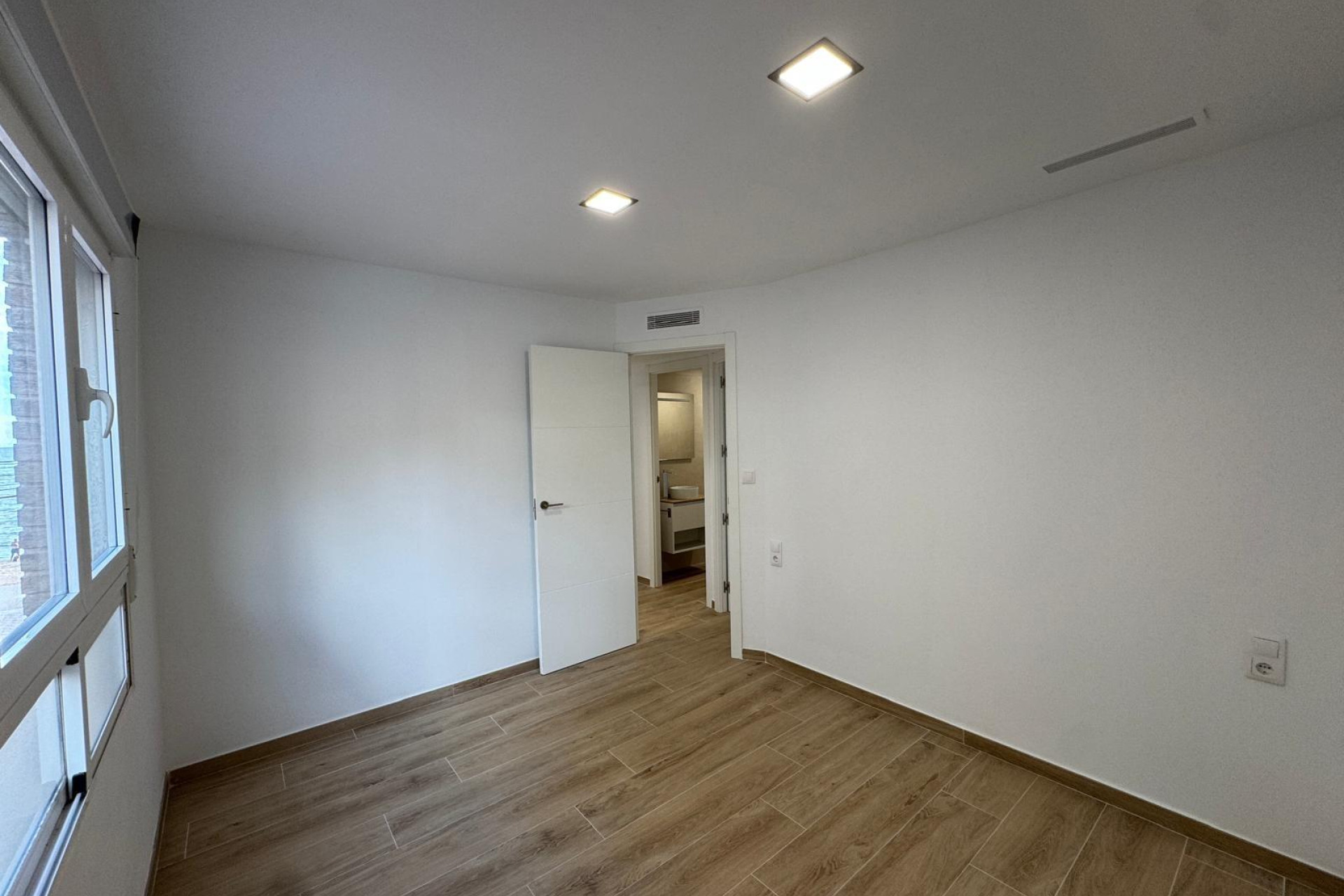 Reventa - Apartamento / piso - Torrevieja - La Mata