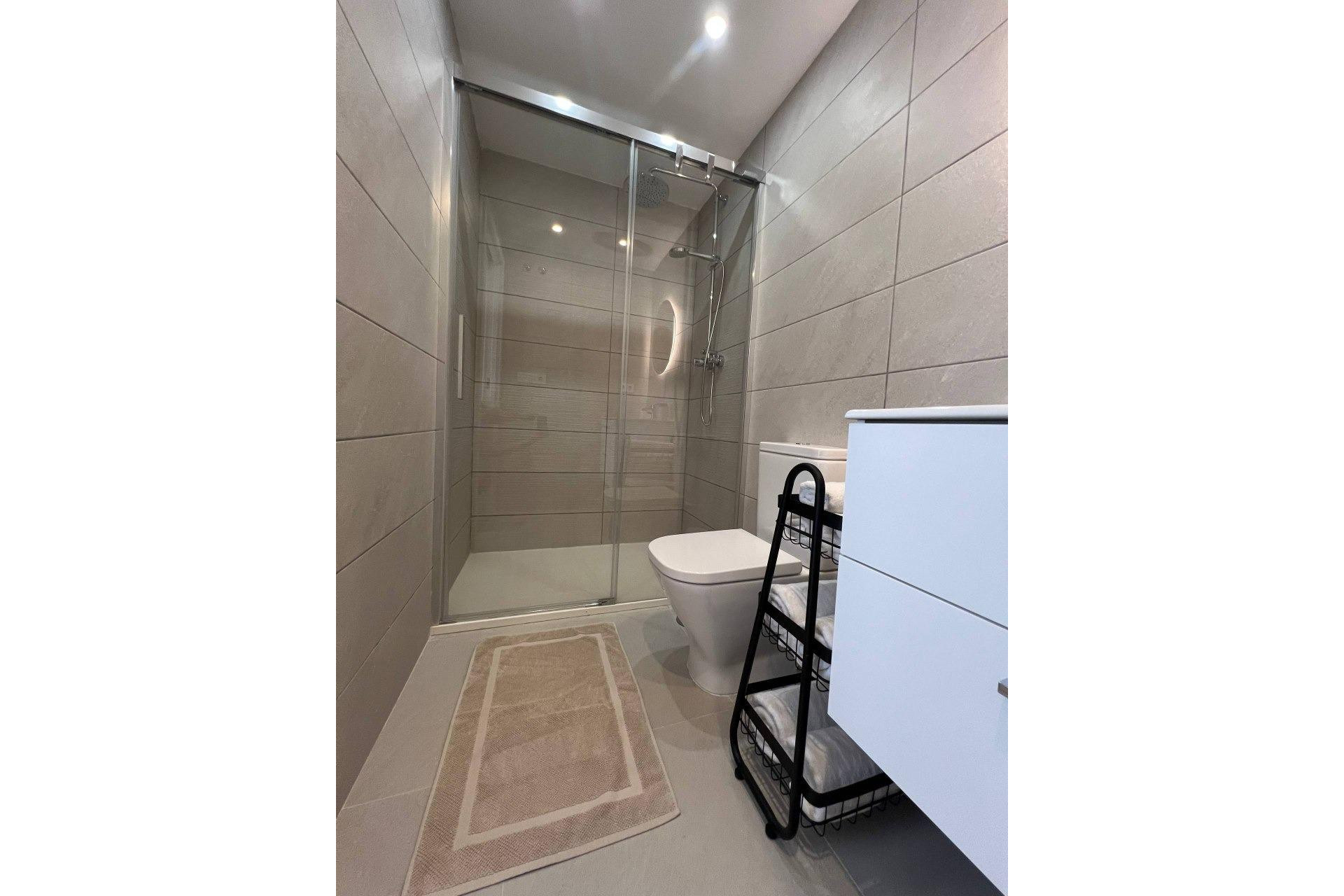 Reventa - Apartamento / piso - Torrevieja - La Mata