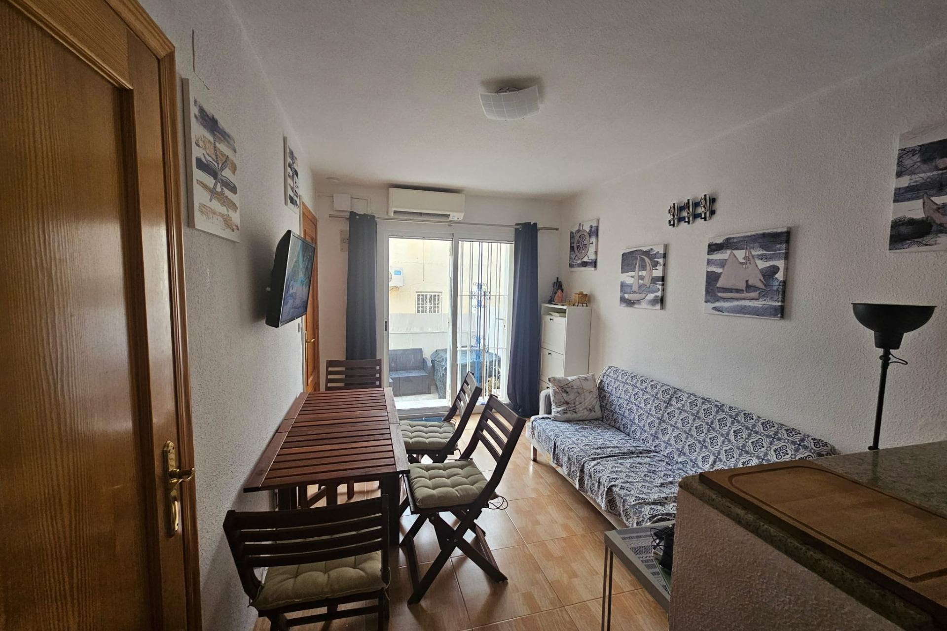 Reventa - Apartamento / piso - Torrevieja - Lago jardin