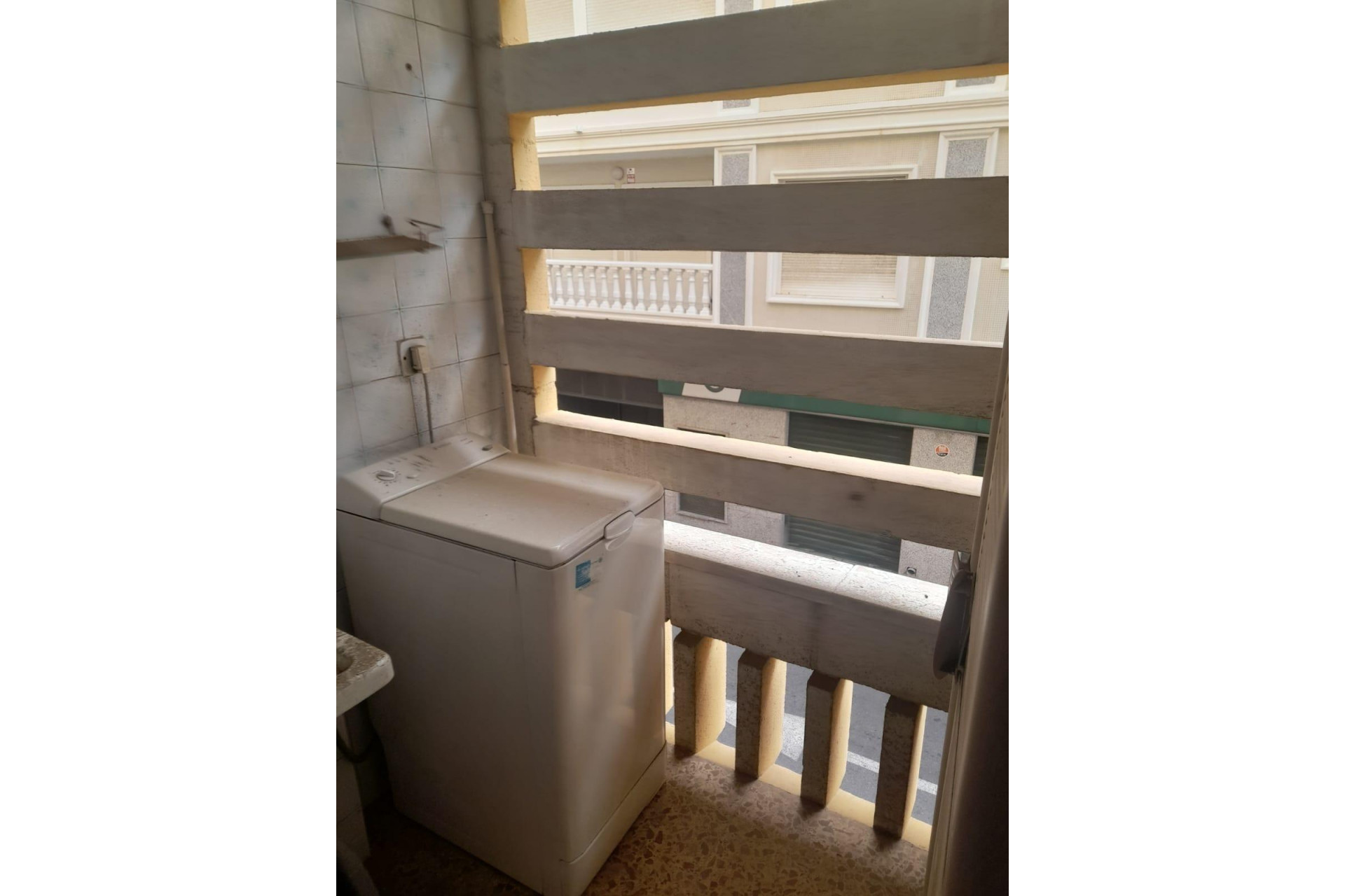 Reventa - Apartamento / piso - Torrevieja - Las Piscinas Naturales