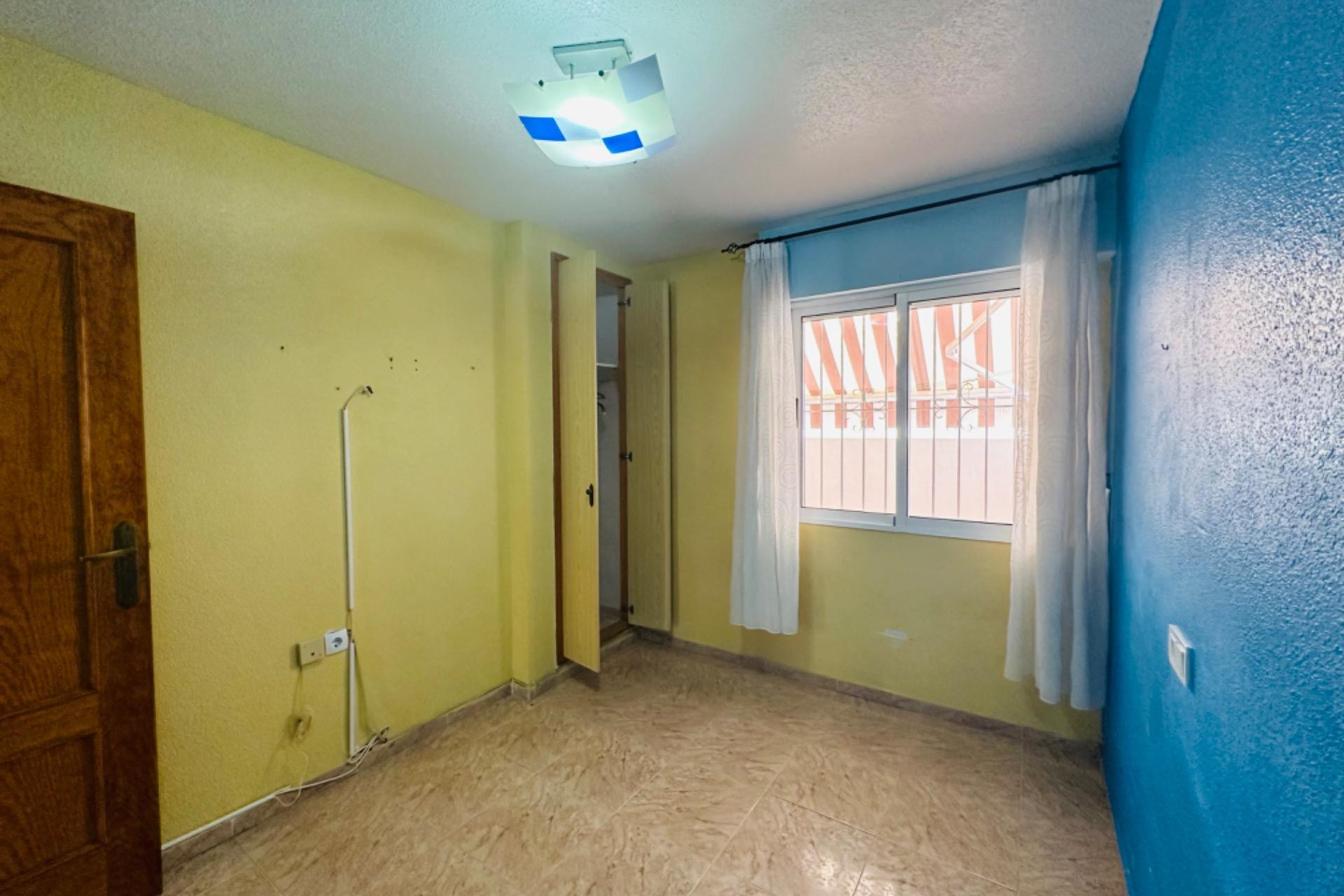 Reventa - Apartamento / piso - Torrevieja - Los Frutales