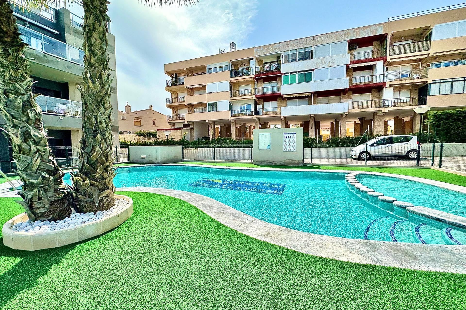 Reventa - Apartamento / piso - Torrevieja - Los Frutales