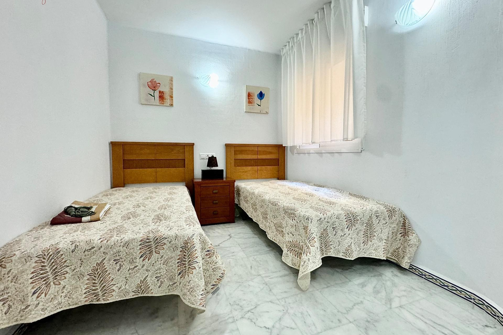 Reventa - Apartamento / piso - Torrevieja - Los Frutales