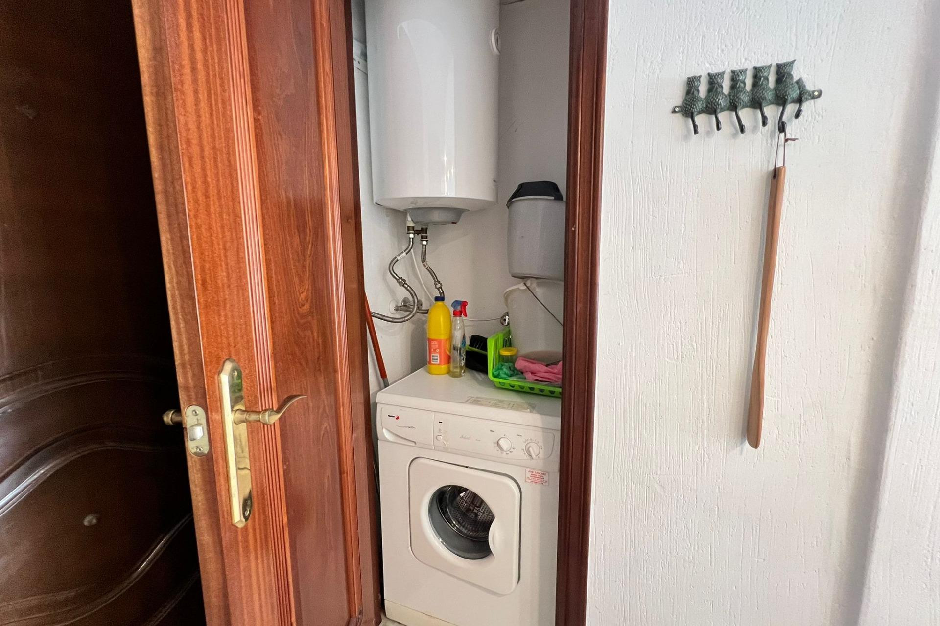 Reventa - Apartamento / piso - Torrevieja - Los Frutales