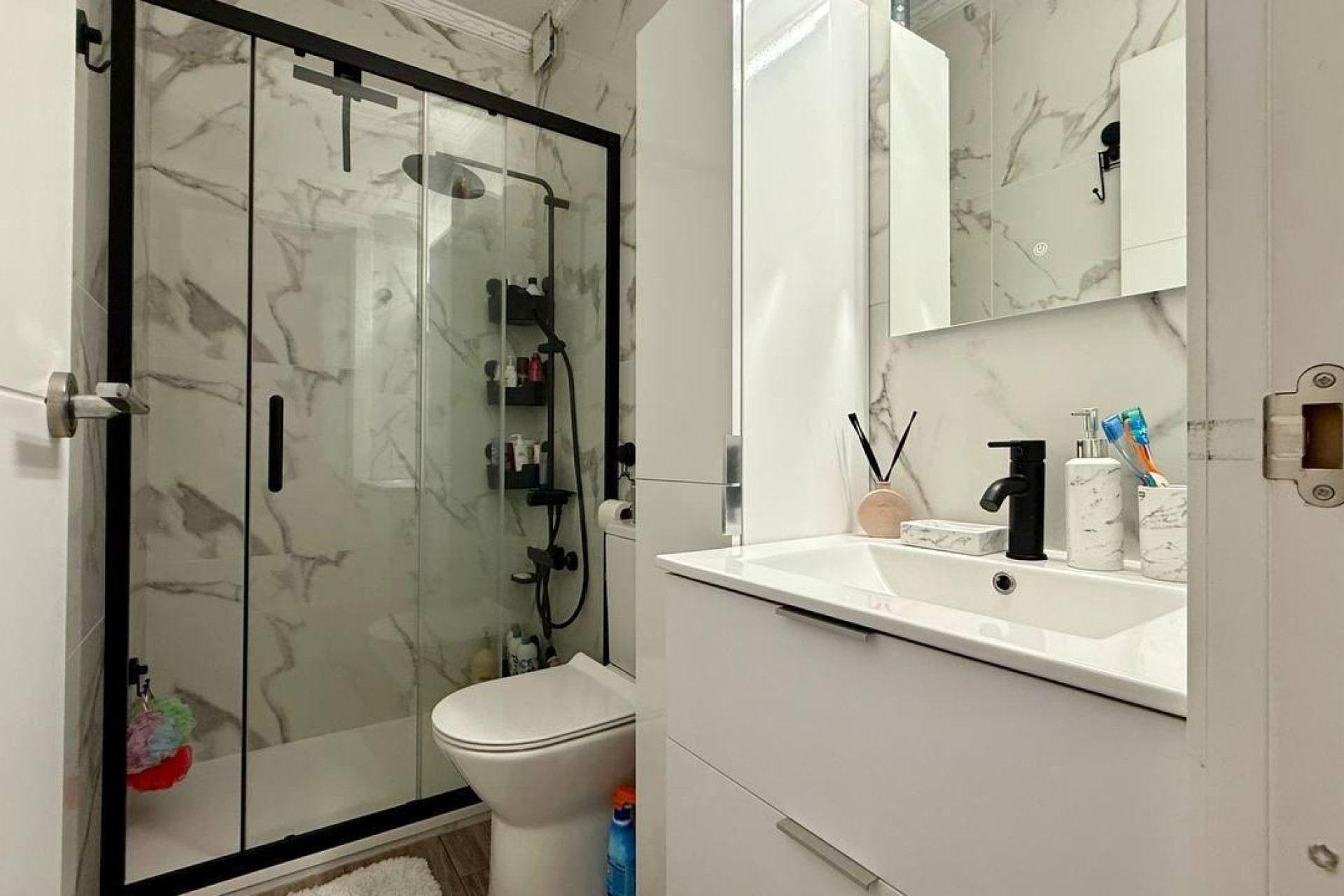 Reventa - Apartamento / piso - Torrevieja - Los Frutales