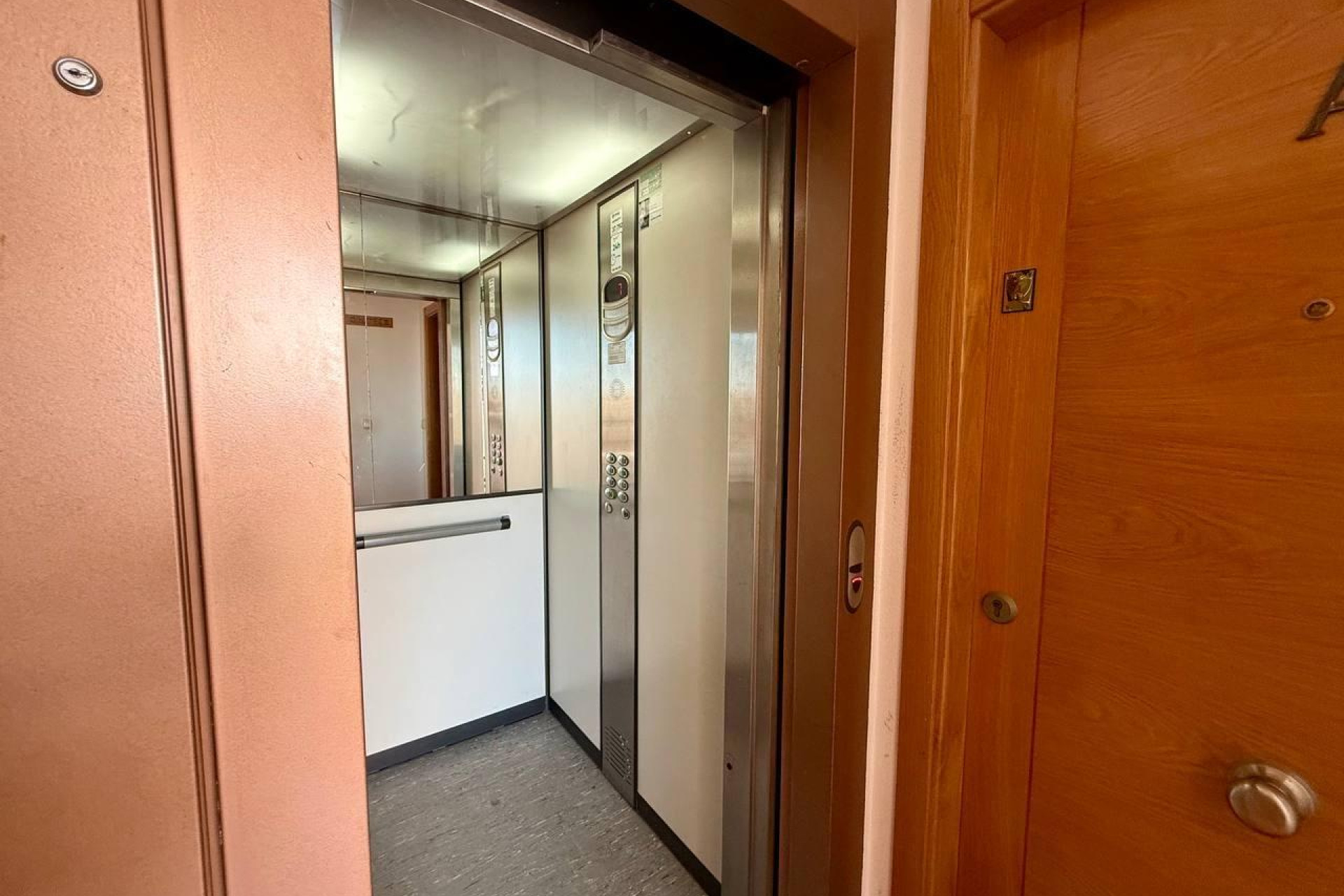 Reventa - Apartamento / piso - Torrevieja - Nueva Torrevieja