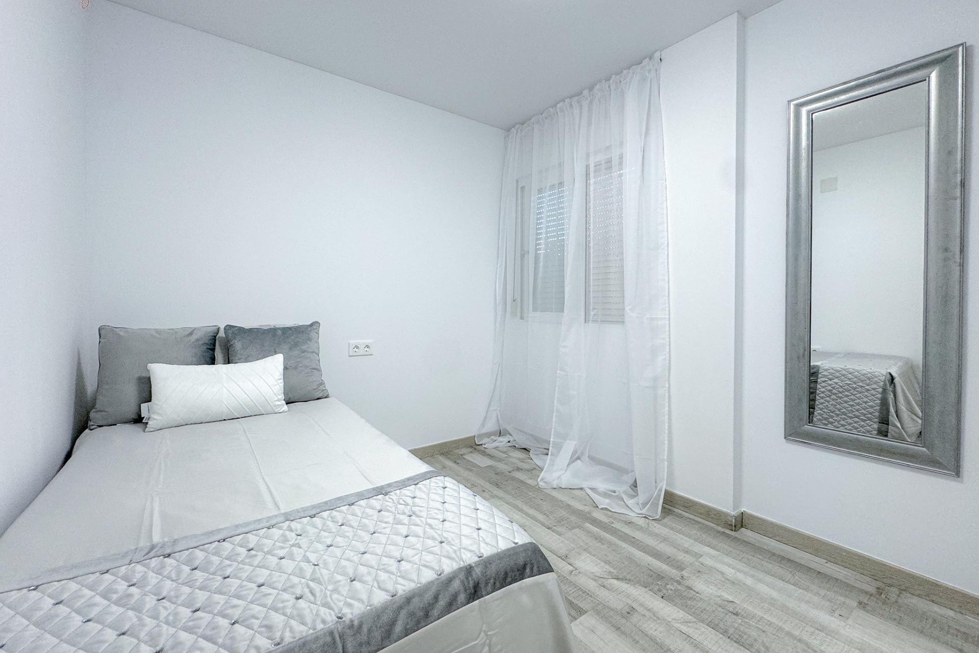 Reventa - Apartamento / piso - Torrevieja - Parque las naciones