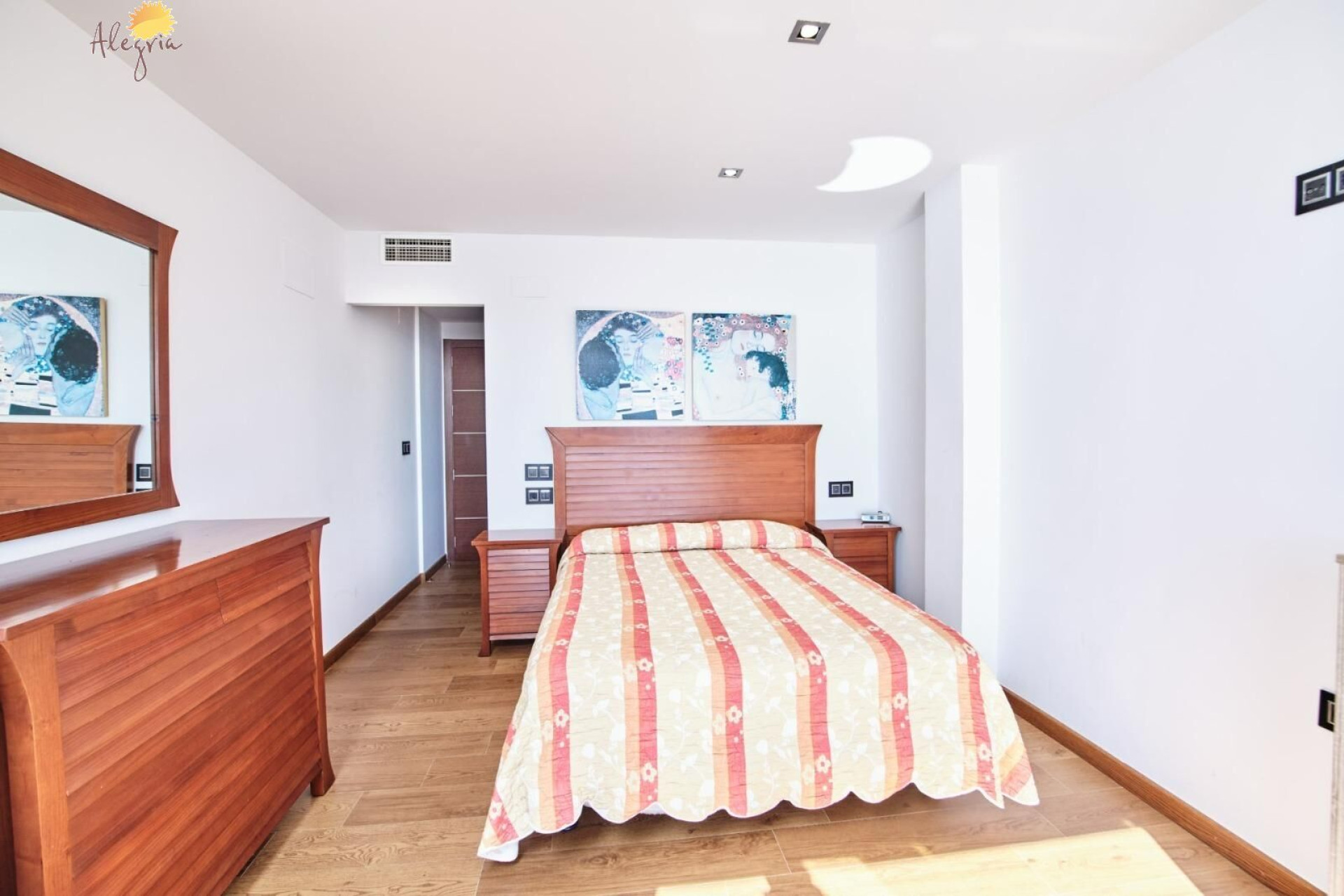 Reventa - Apartamento / piso - Torrevieja - Paseo maritimo