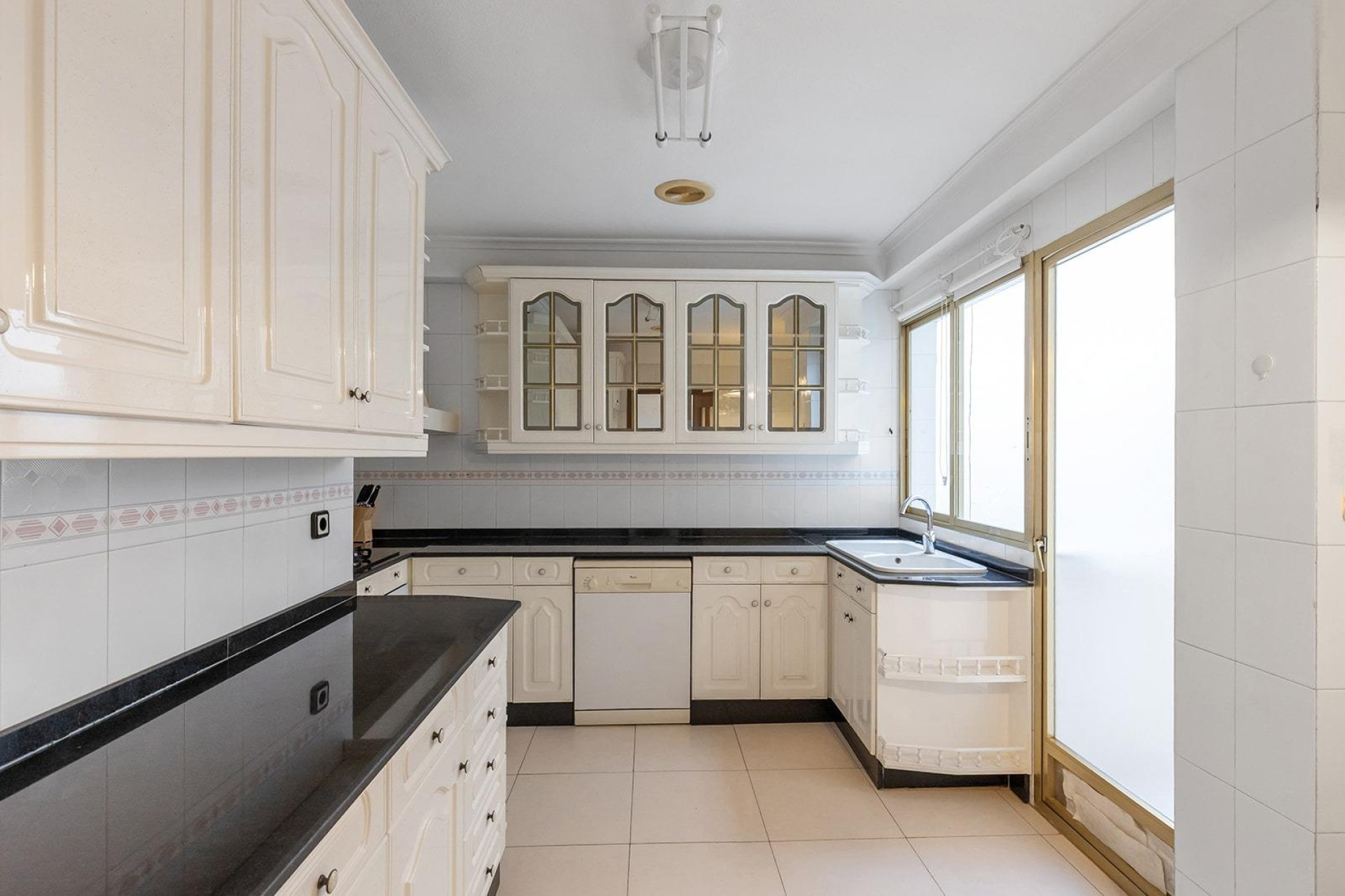 Reventa - Apartamento / piso - Torrevieja - Paseo maritimo