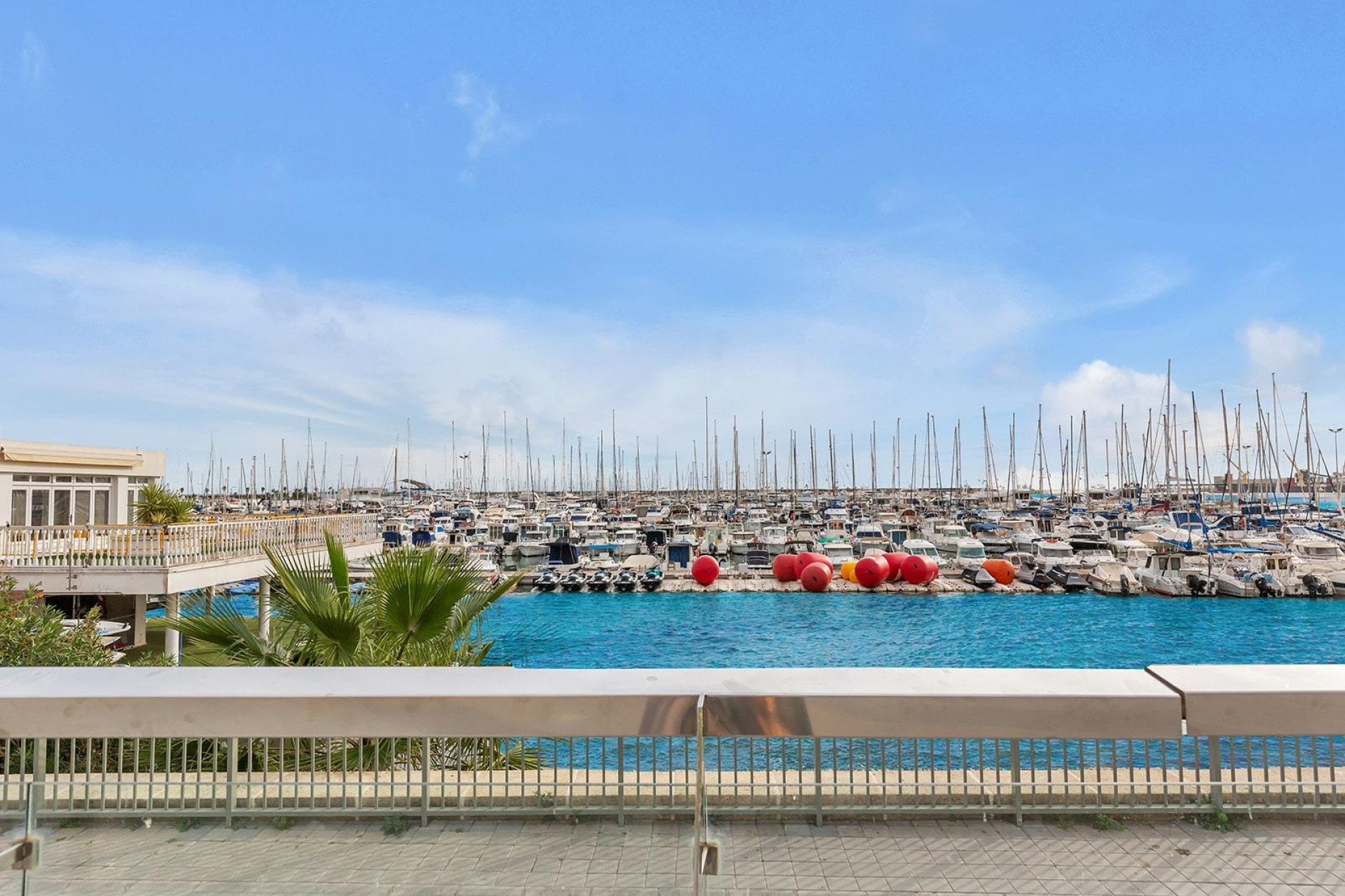Reventa - Apartamento / piso - Torrevieja - Paseo maritimo