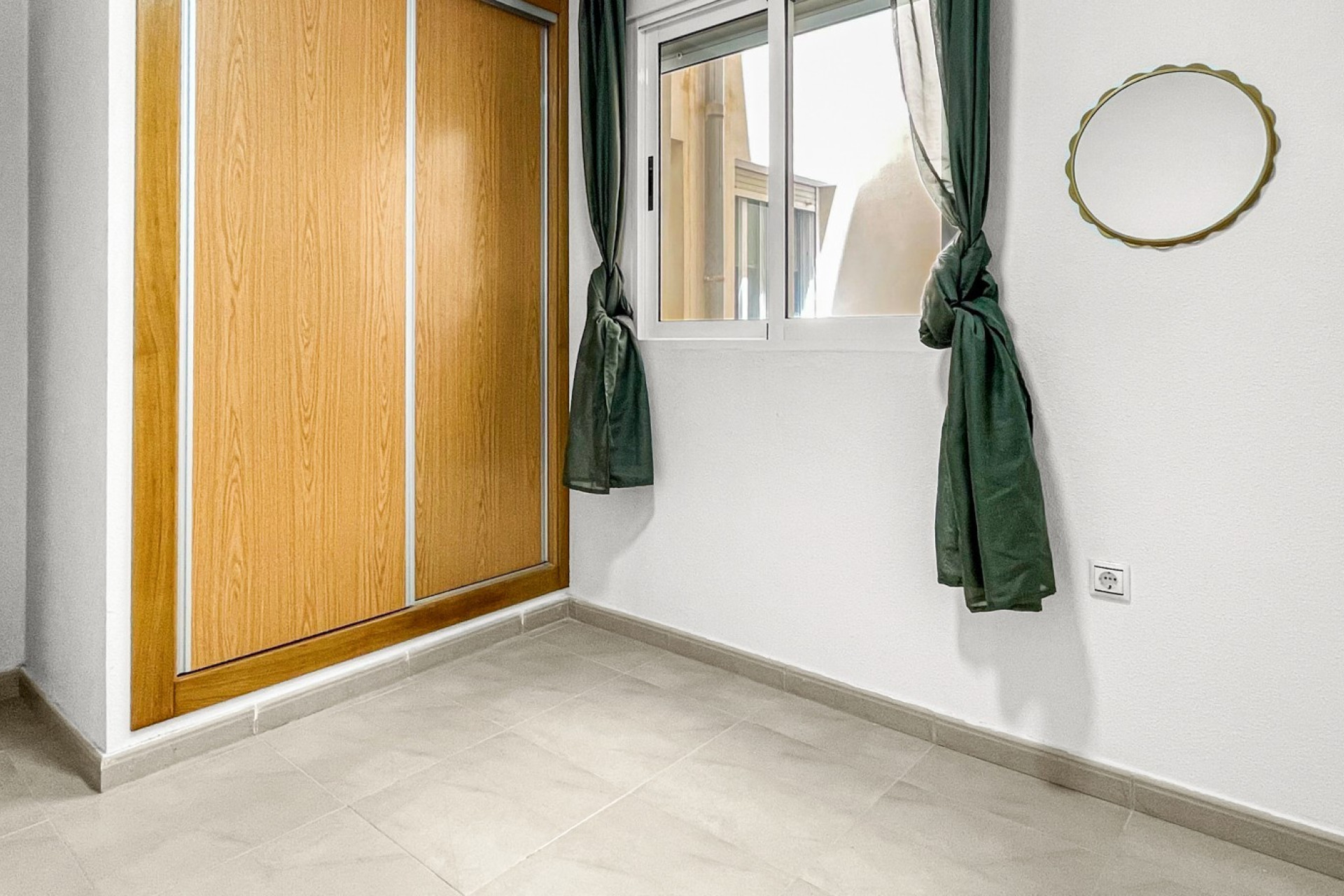 Reventa - Apartamento / piso - Torrevieja - Playa Acequion