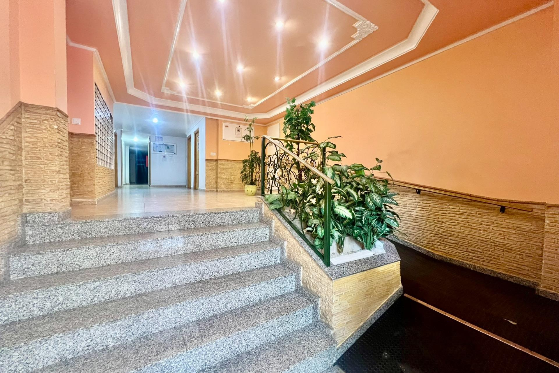 Reventa - Apartamento / piso - Torrevieja - Playa de los Locos