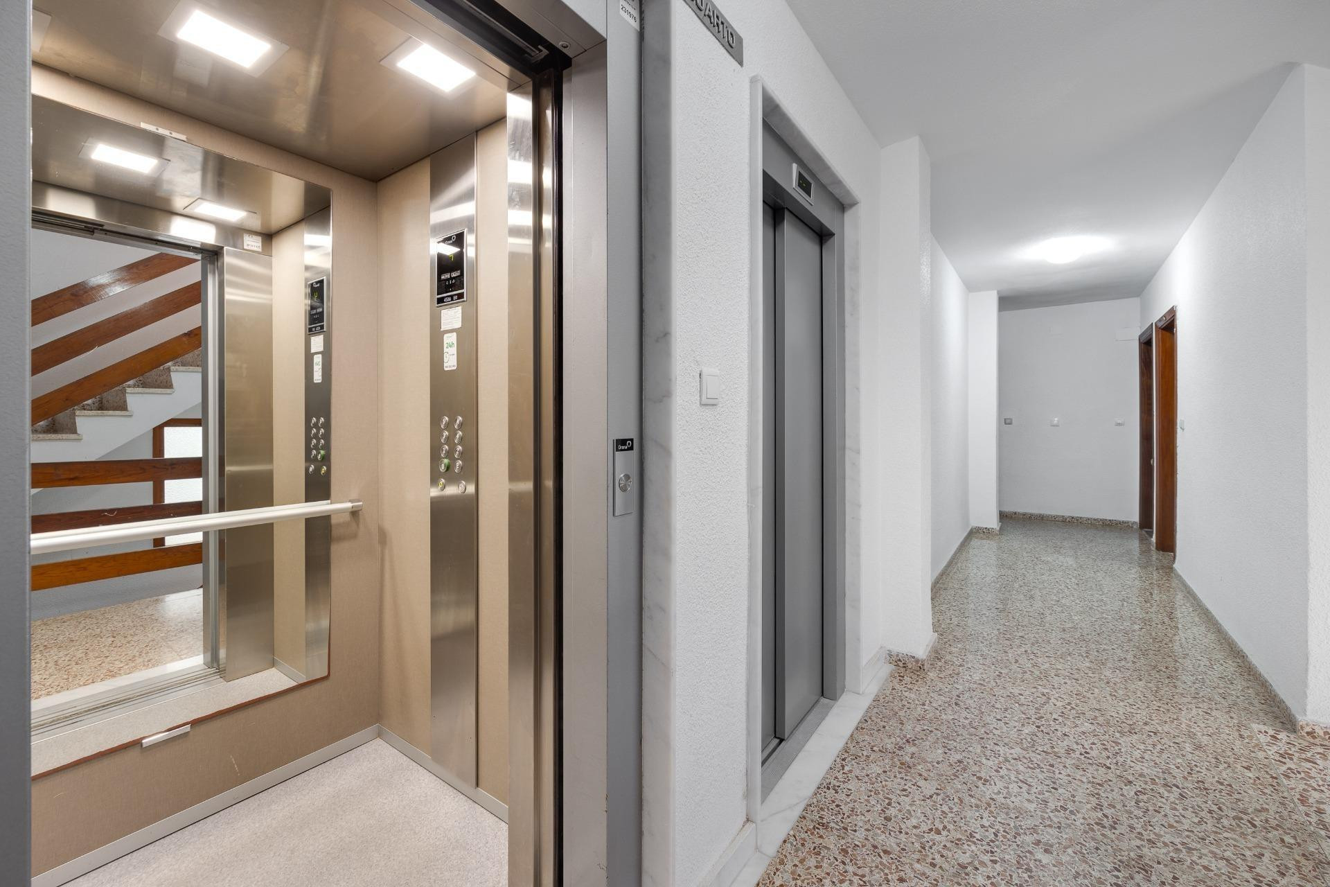 Reventa - Apartamento / piso - Torrevieja - playa de los naufragos