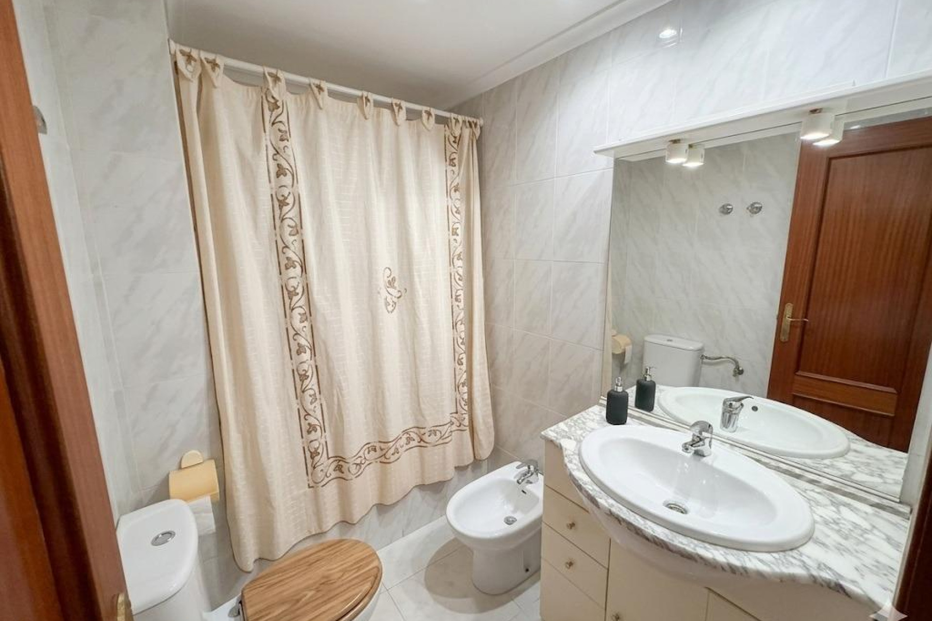 Reventa - Apartamento / piso - Torrevieja - Playa del cura