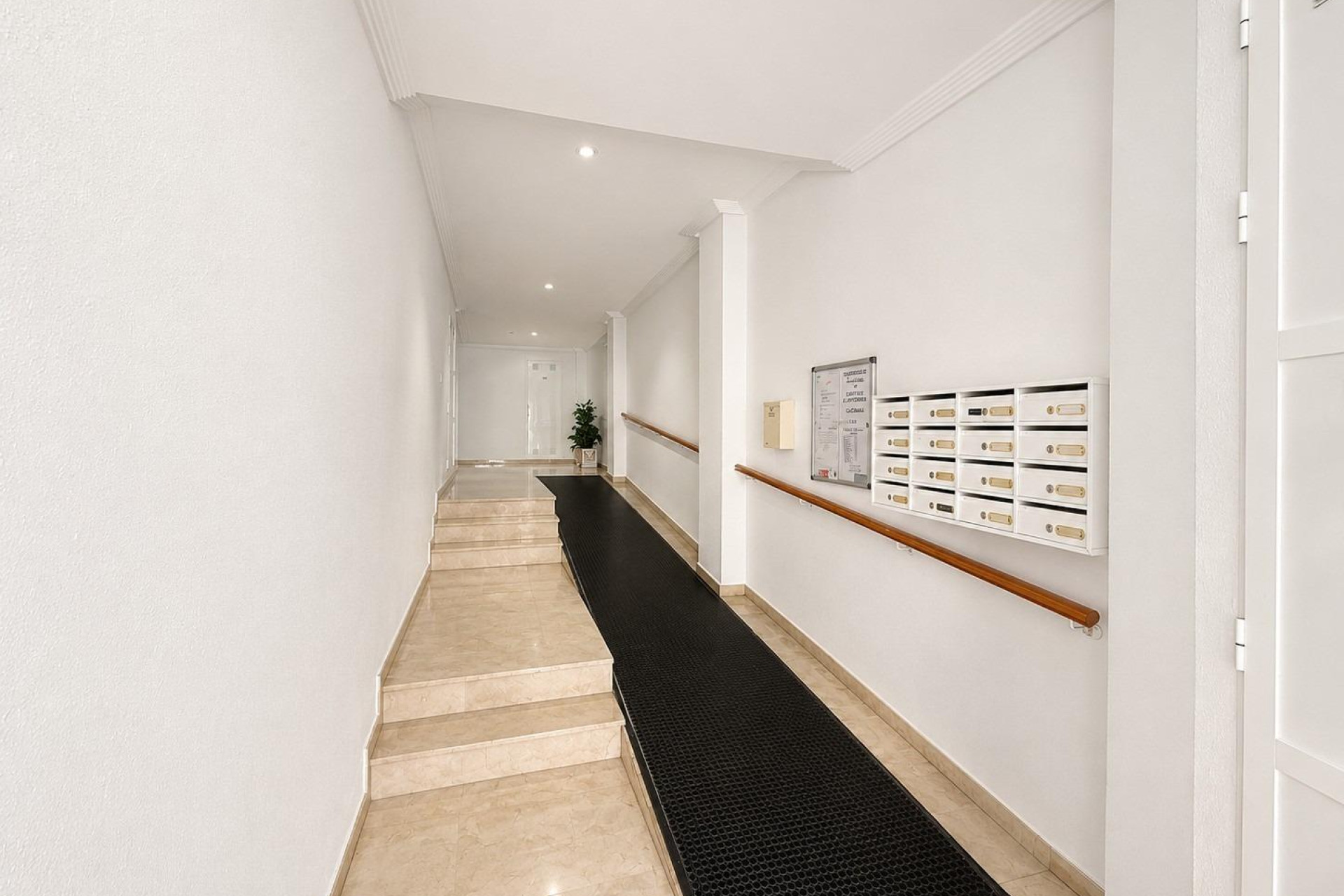 Reventa - Apartamento / piso - Torrevieja - Playa del cura