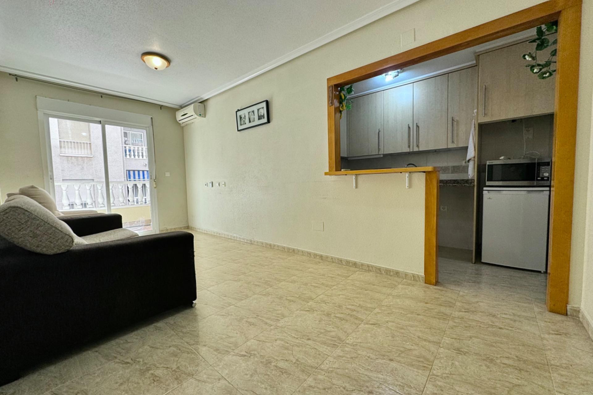 Reventa - Apartamento / piso - Torrevieja - Playa del cura