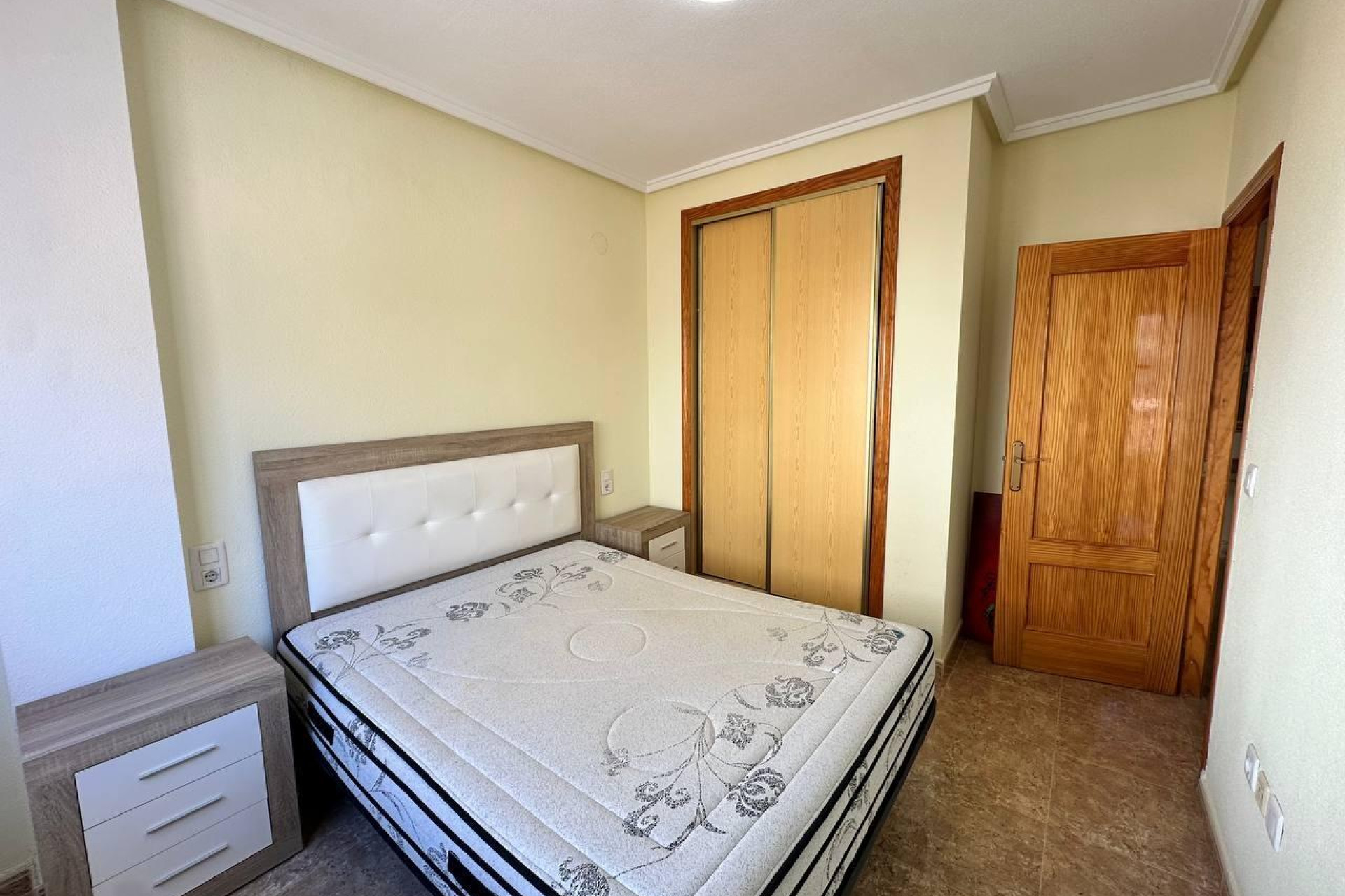 Reventa - Apartamento / piso - Torrevieja - Playa del cura