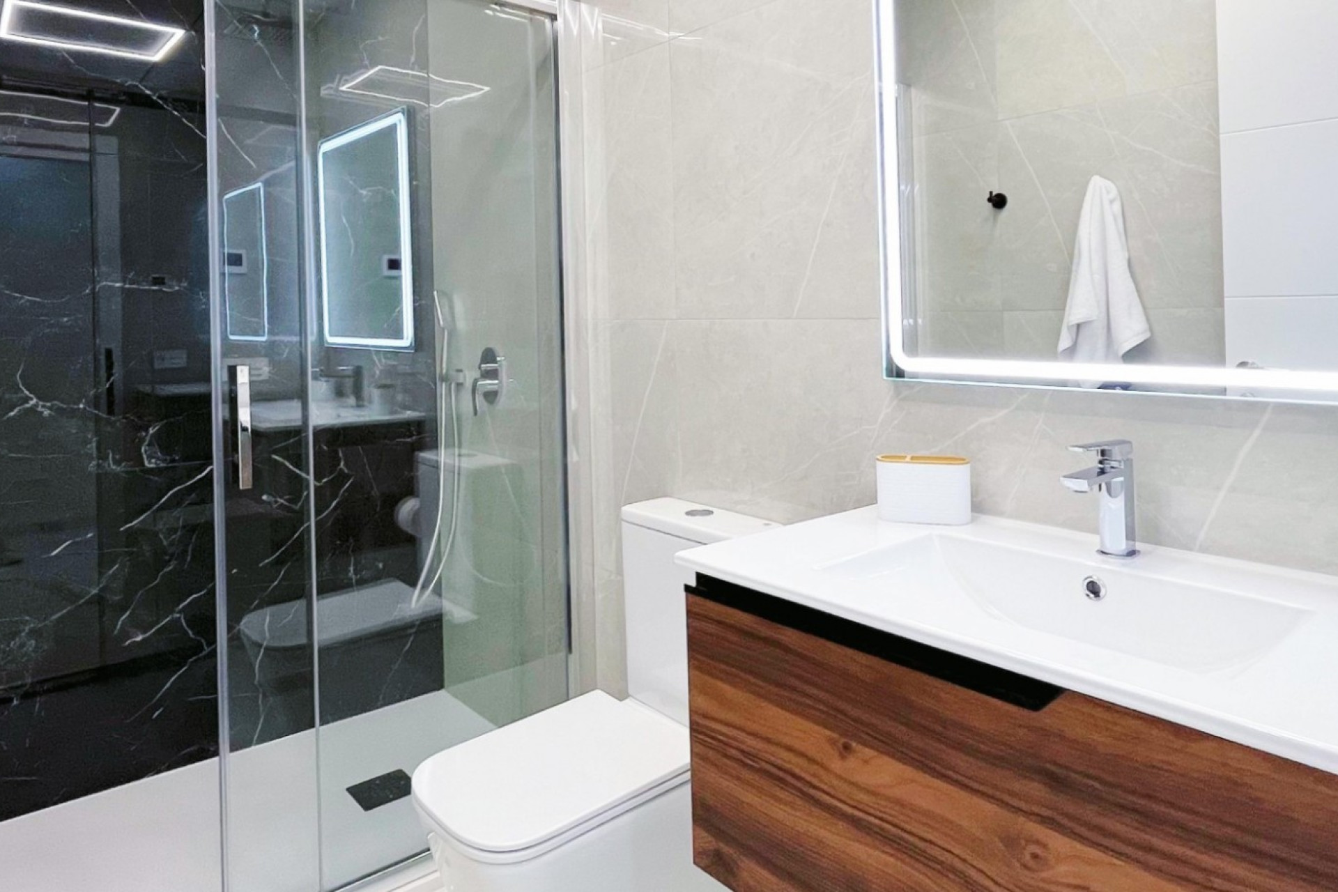 Reventa - Apartamento / piso - Torrevieja - Playa del Cura