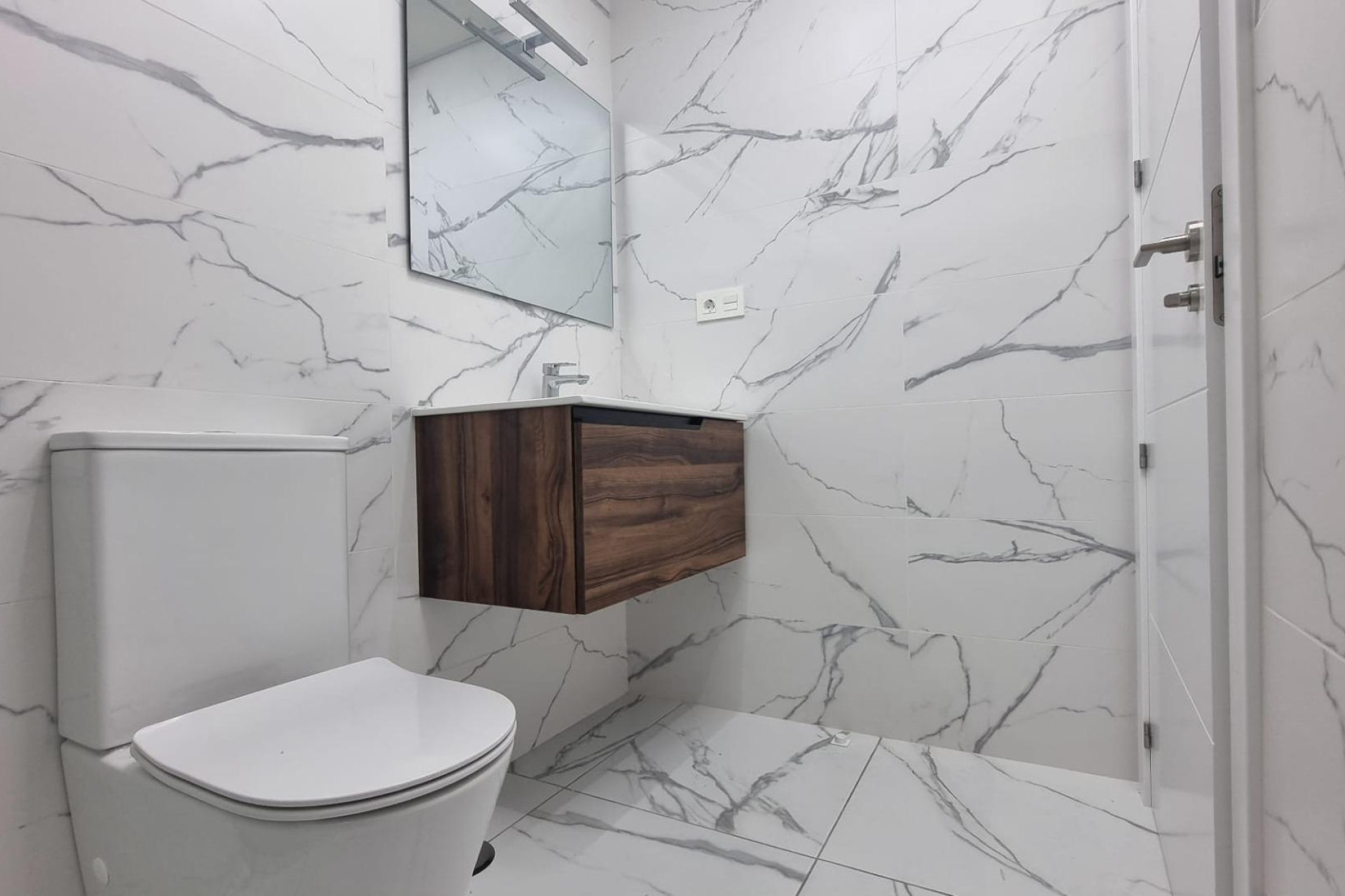 Reventa - Apartamento / piso - Torrevieja - Playa del Cura