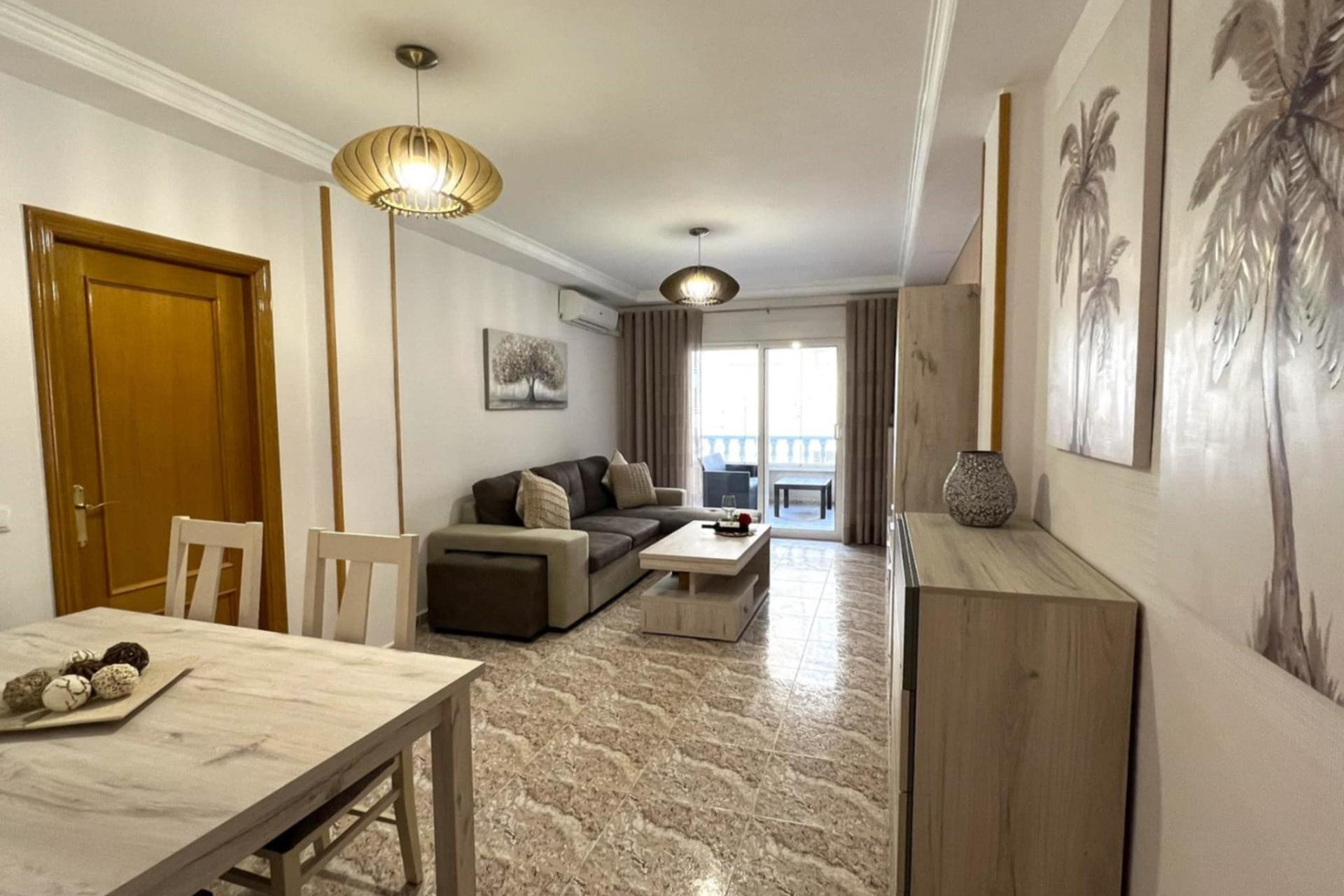 Reventa - Apartamento / piso - Torrevieja - Playa del Cura