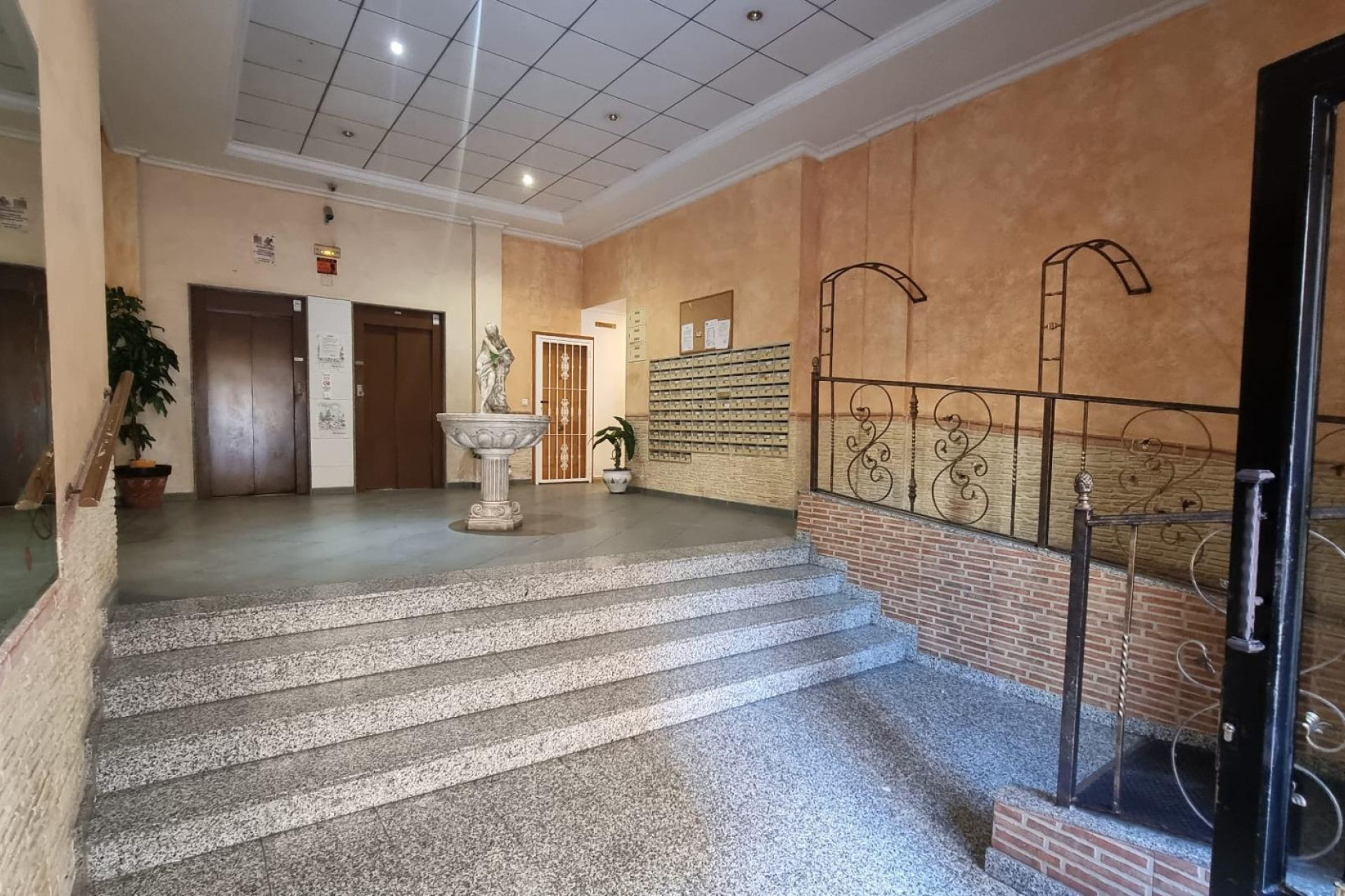 Reventa - Apartamento / piso - Torrevieja - Playa del Cura