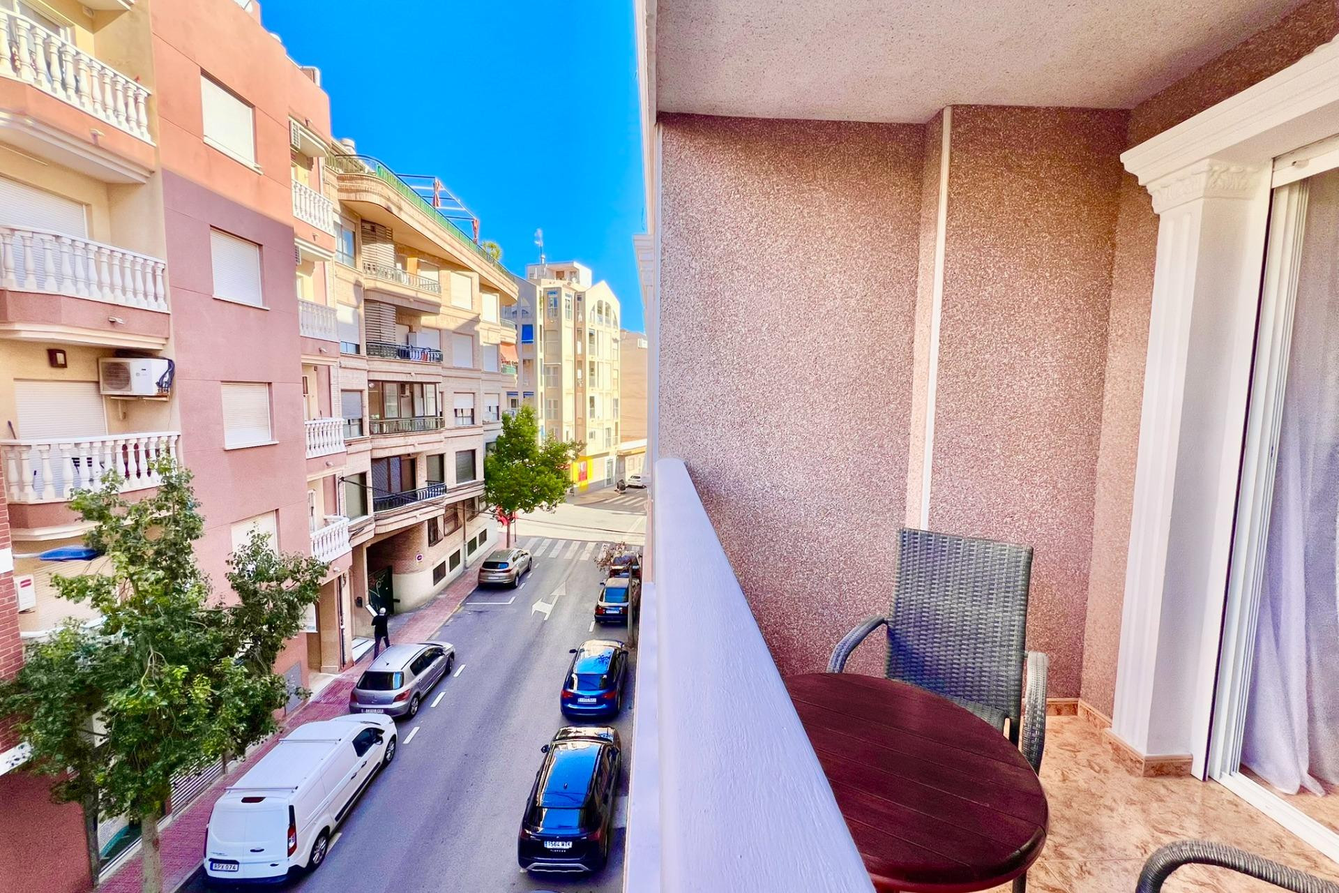 Reventa - Apartamento / piso - Torrevieja - Playa del Cura