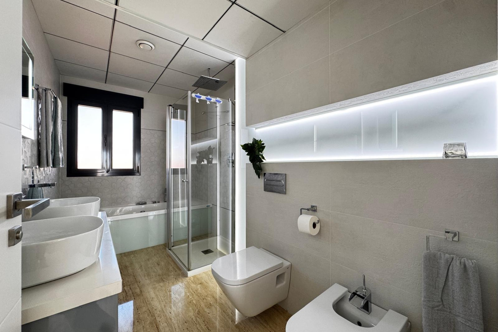 Reventa - Apartamento / piso - Torrevieja - Playa del Cura