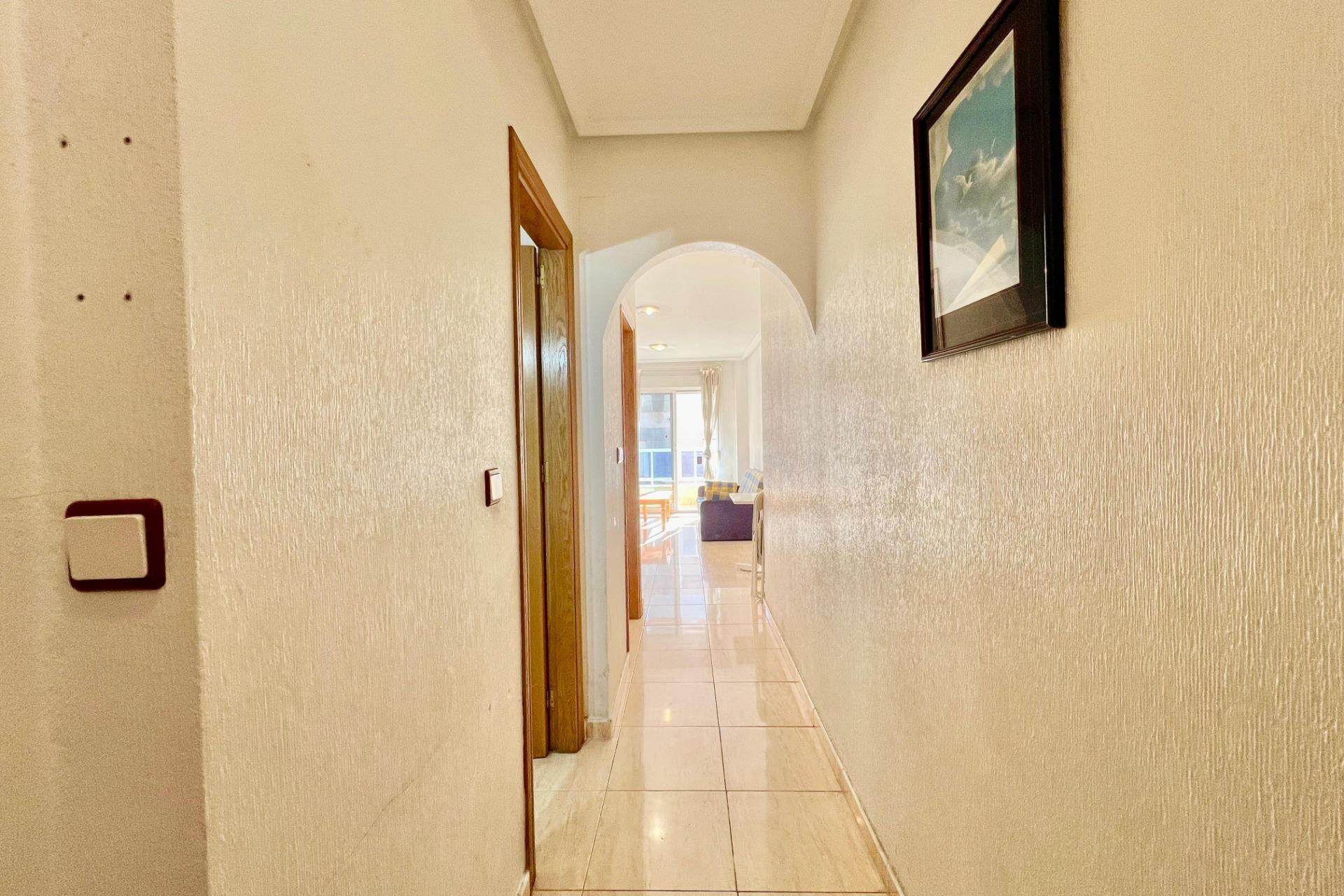 Reventa - Apartamento / piso - Torrevieja - Playa del Cura