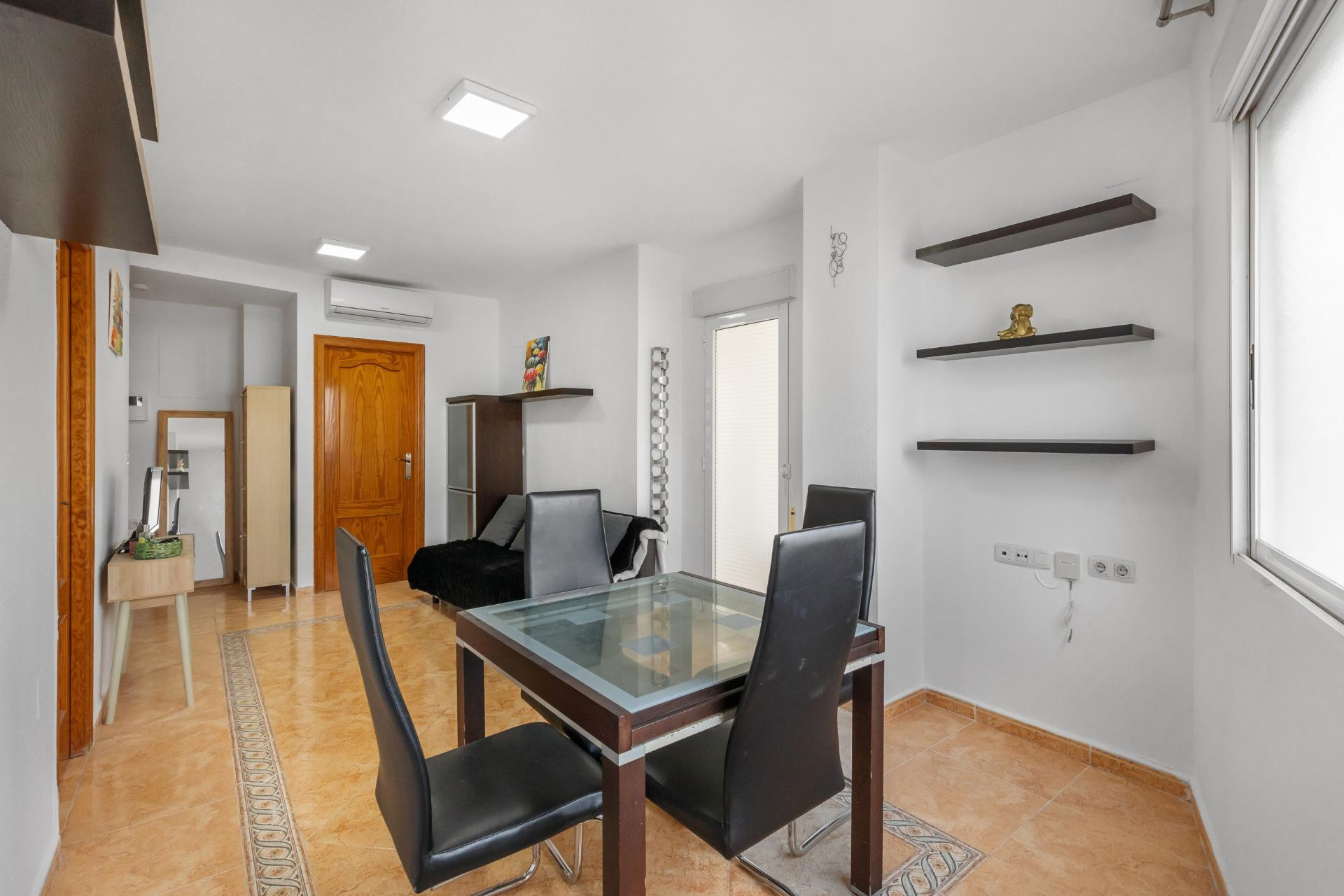 Reventa - Apartamento / piso - Torrevieja - Playa del cura