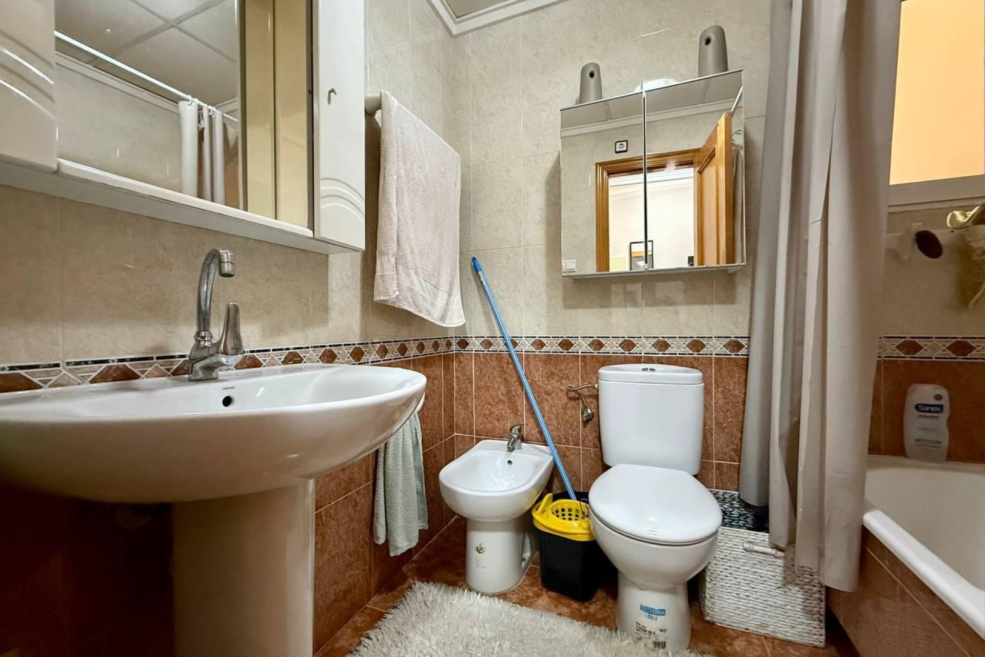 Reventa - Apartamento / piso - Torrevieja - Playa del Cura