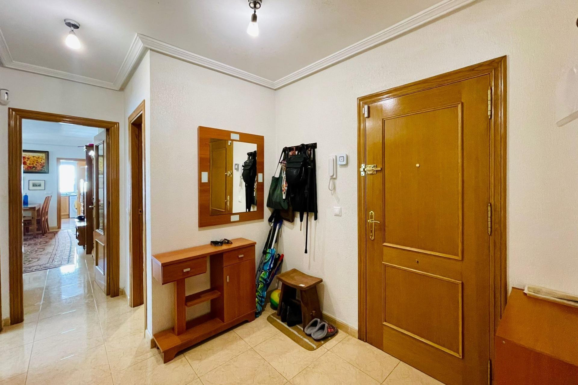 Reventa - Apartamento / piso - Torrevieja - Playa del Cura