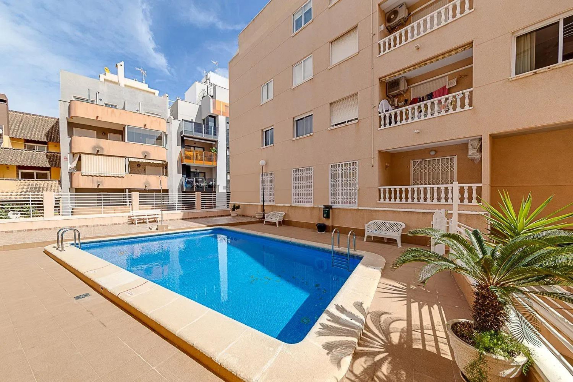 Reventa - Apartamento / piso - Torrevieja - Playa del Cura