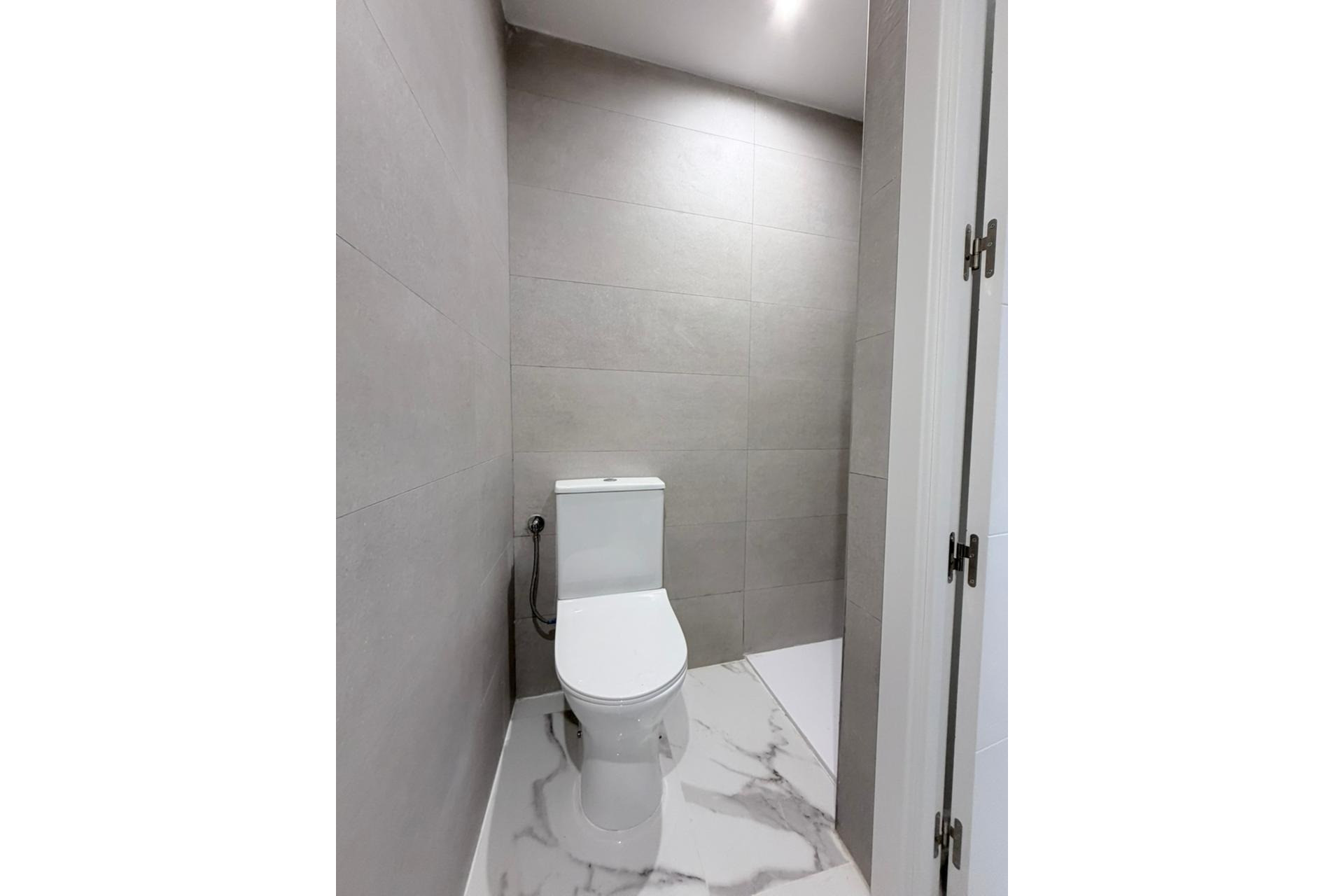 Reventa - Apartamento / piso - Torrevieja - Playa del cura