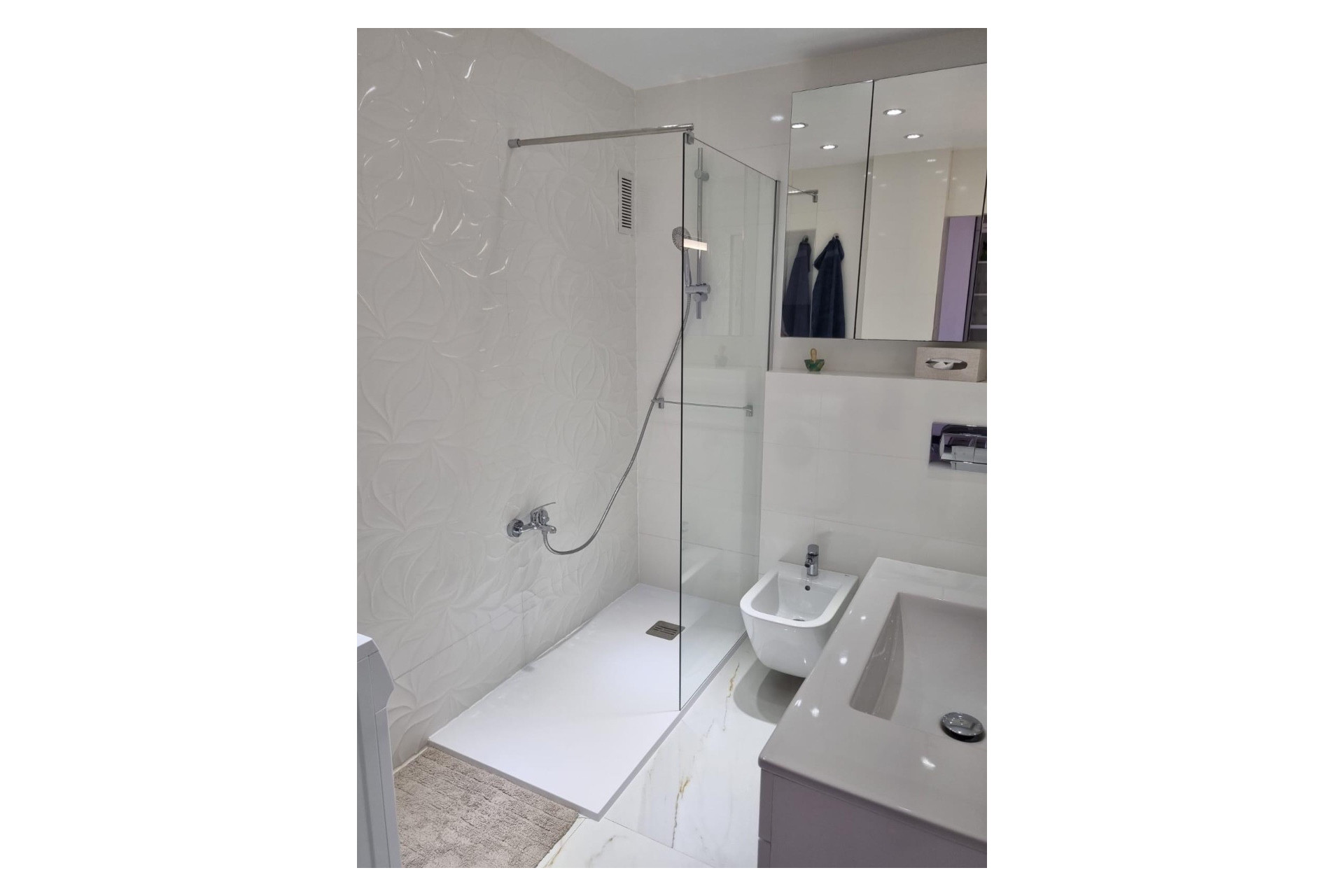 Reventa - Apartamento / piso - Torrevieja - Playa Los Naufragos