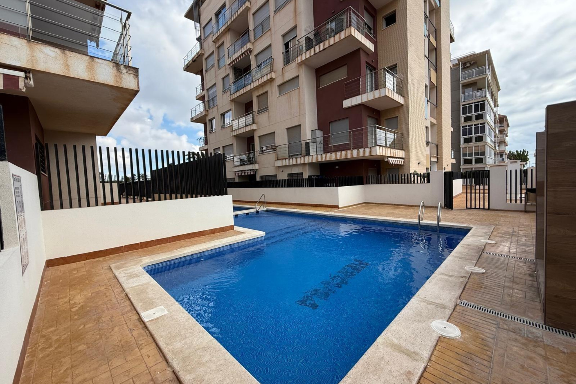 Reventa - Apartamento / piso - Torrevieja - Punta prima