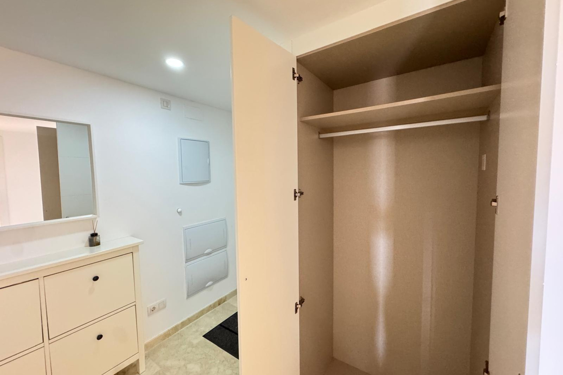 Reventa - Apartamento / piso - Torrevieja - Punta prima