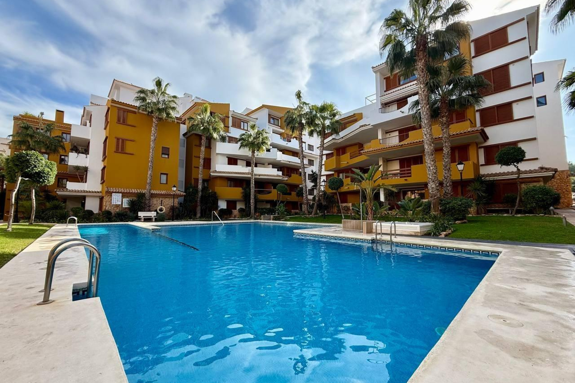 Reventa - Apartamento / piso - Torrevieja - Punta prima