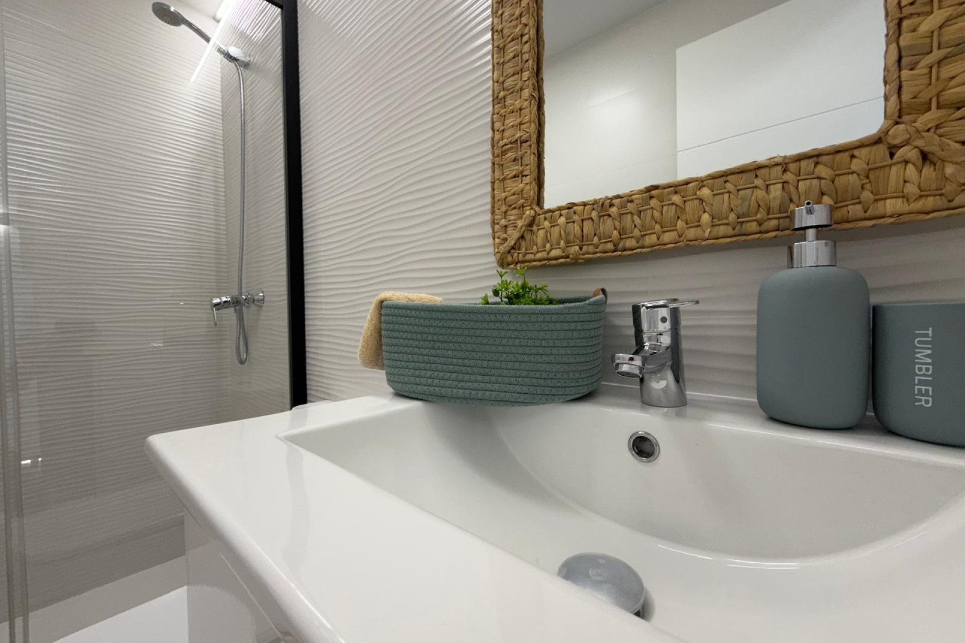 Reventa - Apartamento / piso - Torrevieja - Punta prima