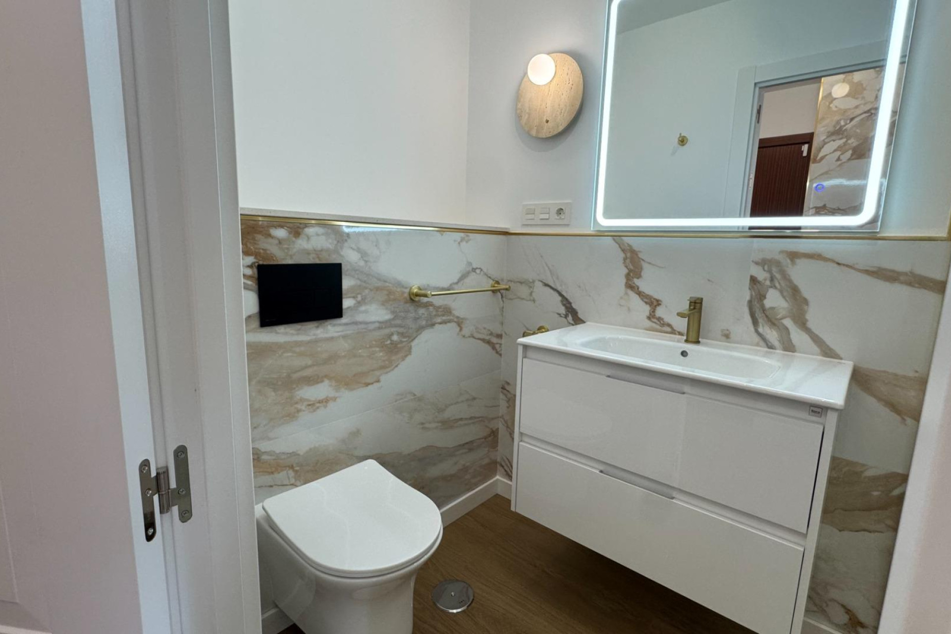 Reventa - Apartamento / piso - Torrevieja - Punta prima