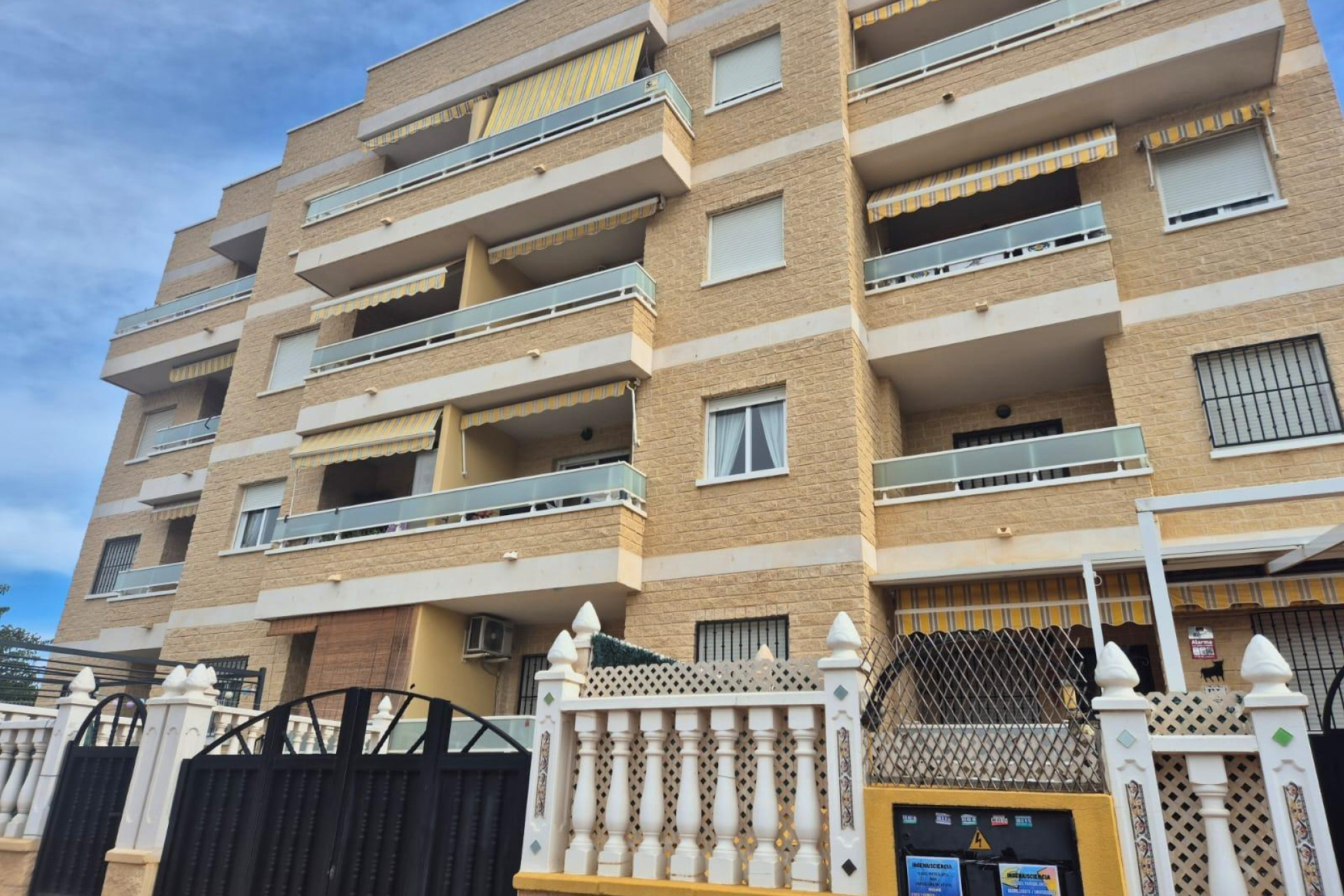 Reventa - Apartamento / piso - Torrevieja - Sector 25